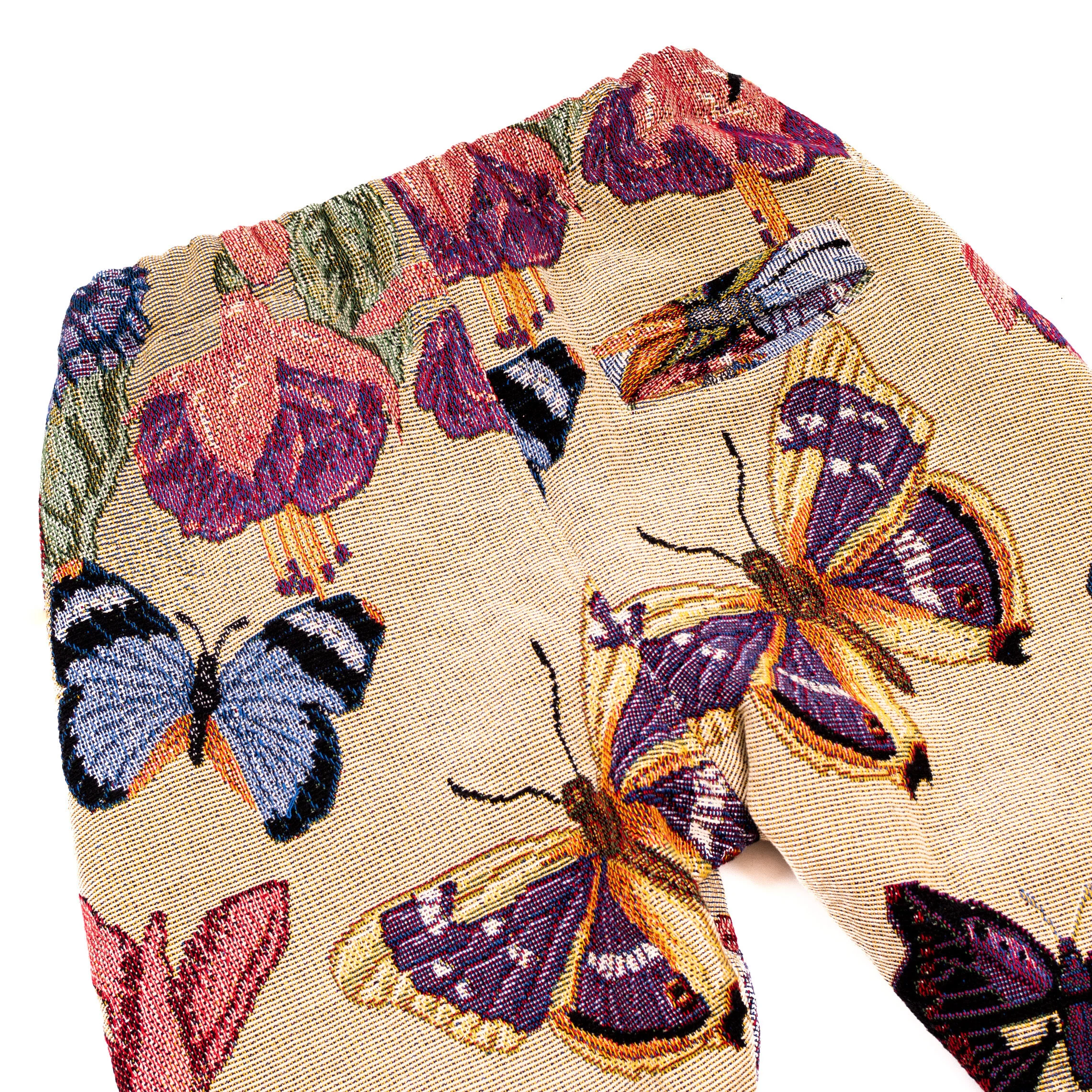 19A6A41E-FA01-4AB1-830D-BD355ACAAD0E