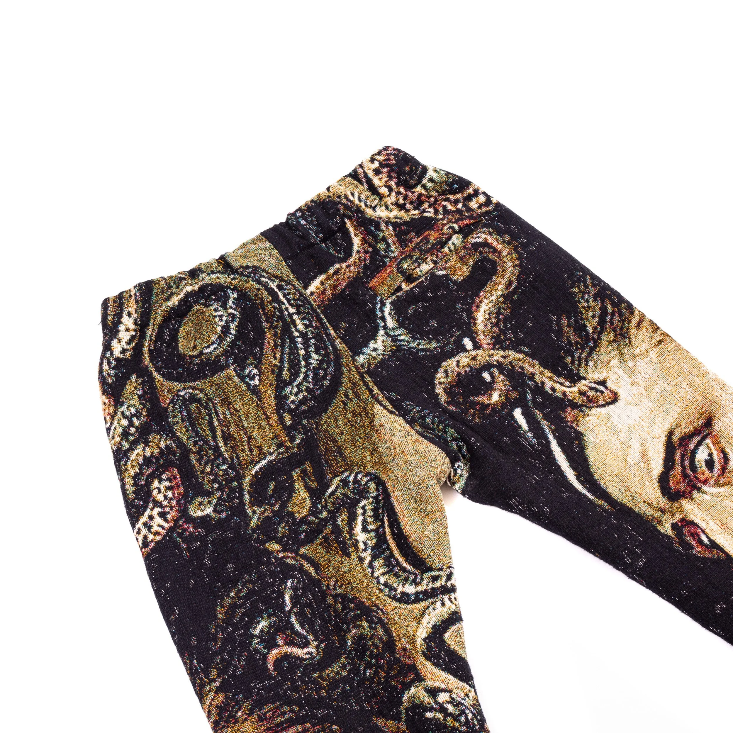 DADA410C-EA15-4BDC-B172-35C9F1A8BA49