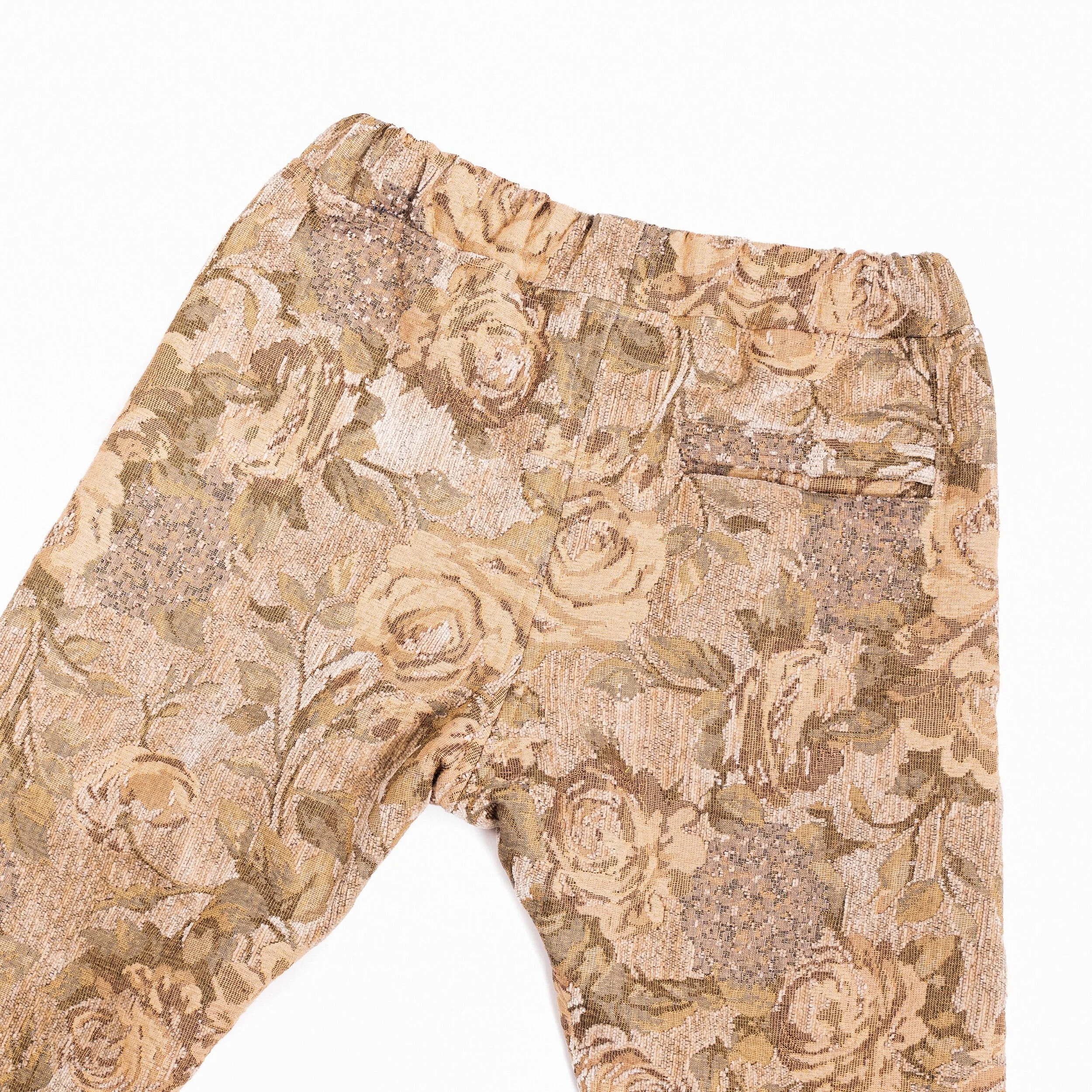 31AFD5B0-BAA1-4CE7-BCA5-E8AF4476C248