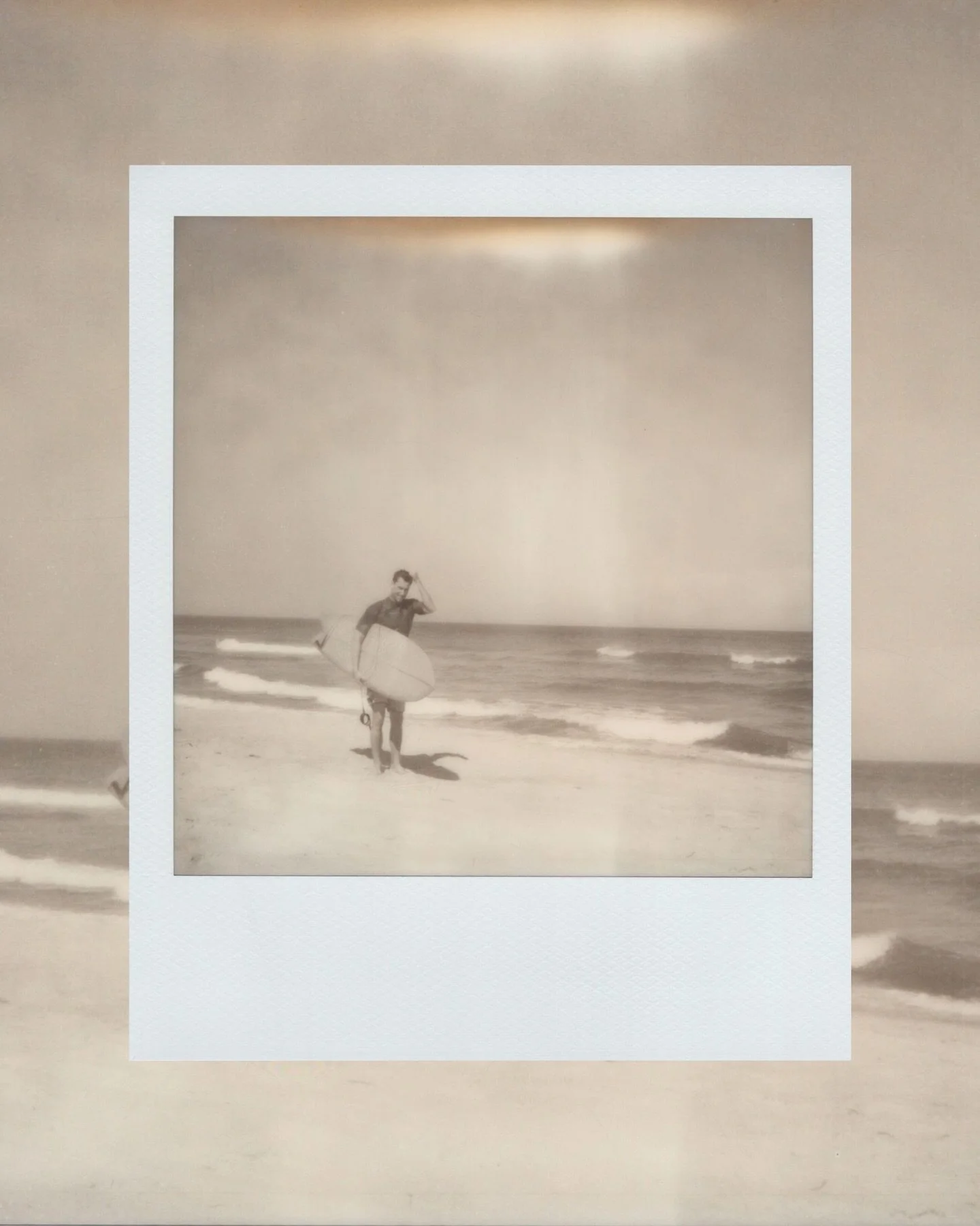 🎞️ Sun soaked monochrome 🌞As the days get shorter and darker, I&rsquo;m missing those long, hot days of summer.  At least until ski season starts 😉

📷 @polaroid SX-70
🎞️ Polaroid SX-70 B&amp;W

#polaroid #sx70 #capehatteras #outerbanks 

Welcome