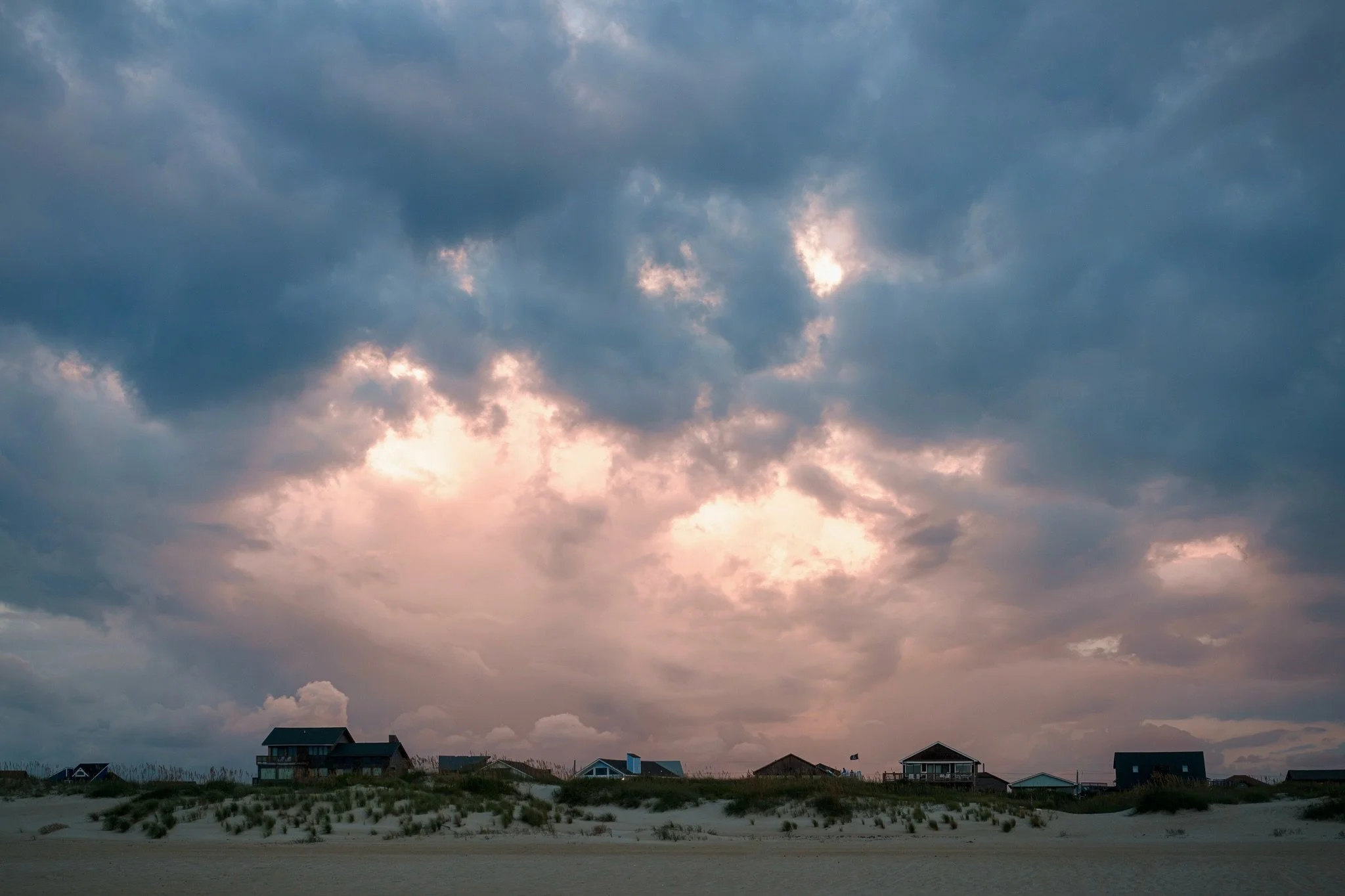 We arrived on Hatteras Island just in time for the winds to shift and bring the promise of fall.  I wouldn&rsquo;t quite call it a chill in the air, but the northeast winds brought the clouds and color that make the incoming season my favorite time h