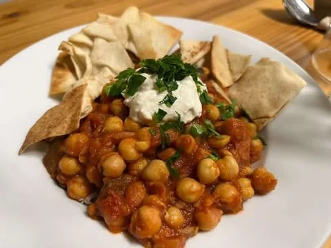 food with flatbread (1).jpg