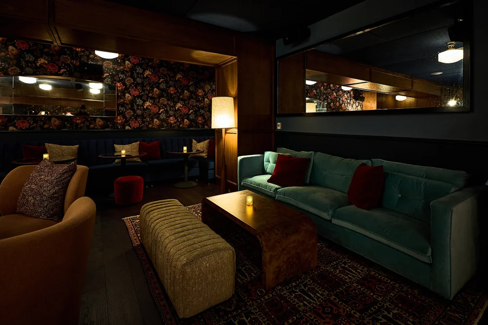Bar photo 2