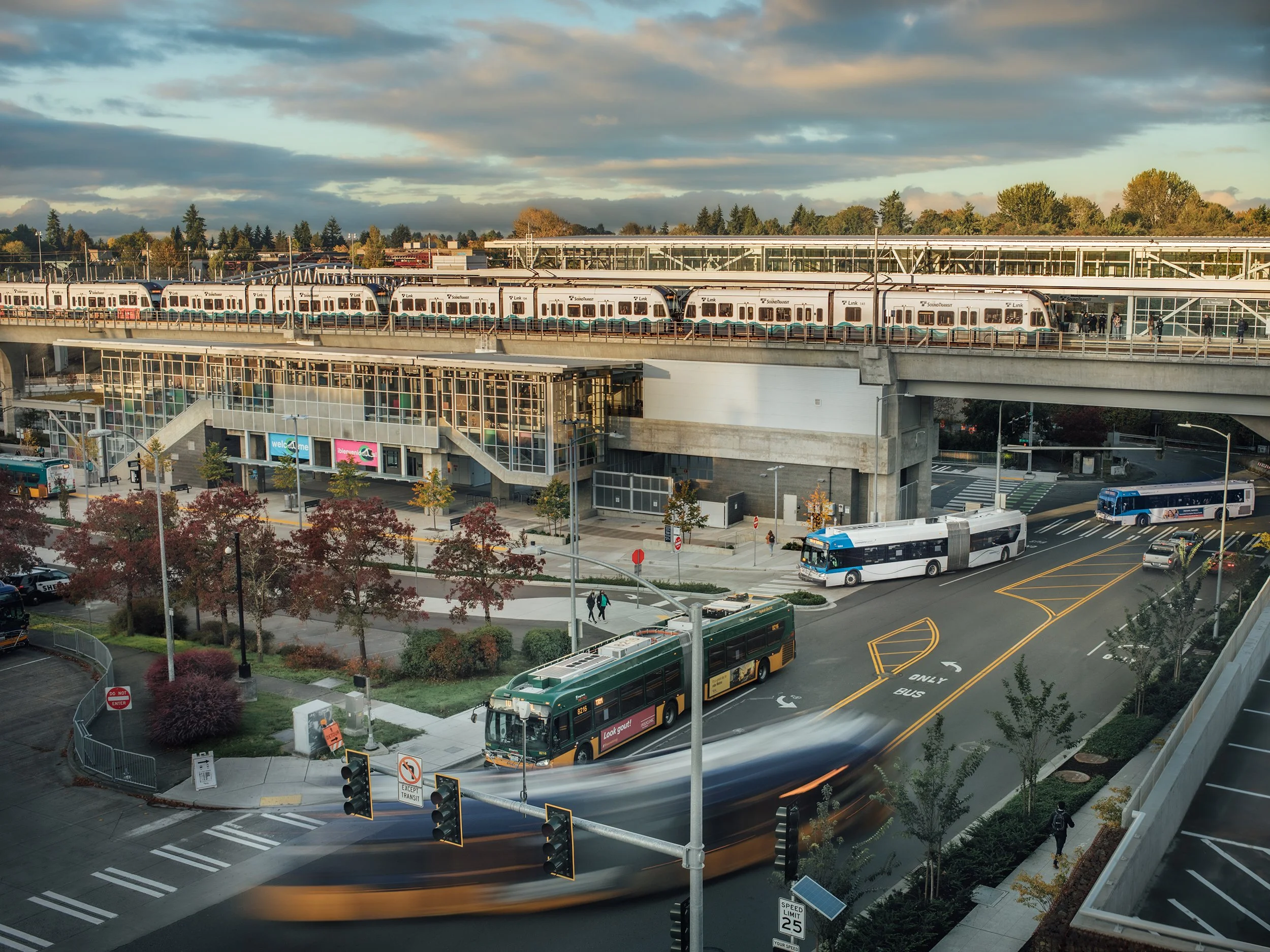Bus-to-Light-Rail-1.jpg