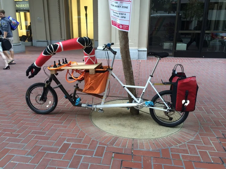 Mobile Robot Arm