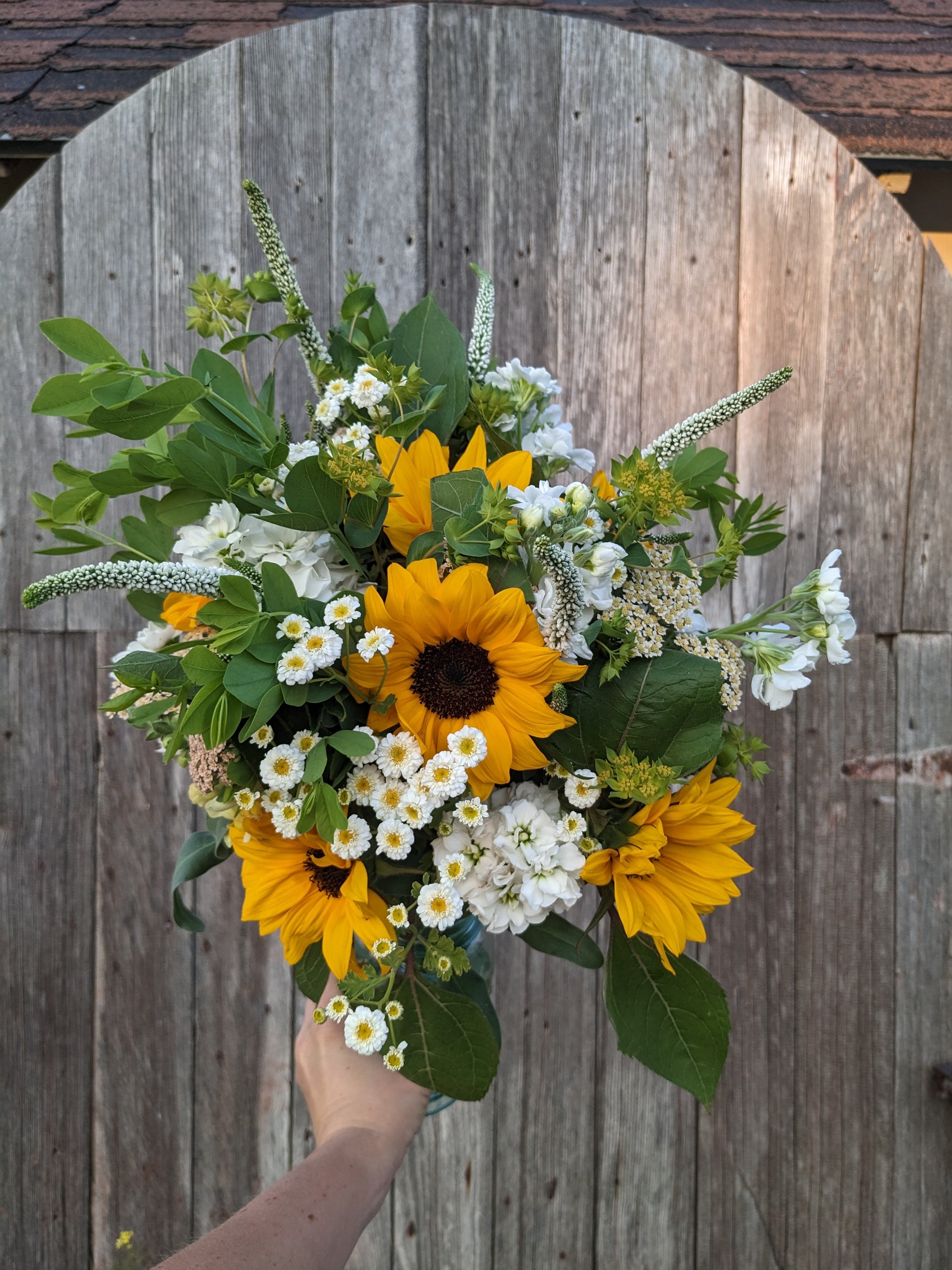 June sunflower bouquet.jpg