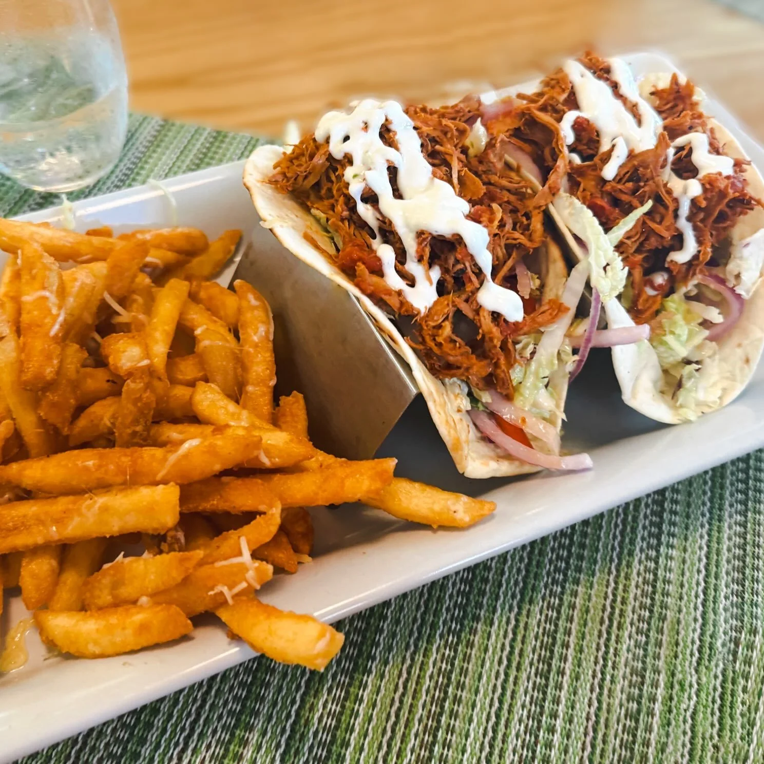Your weekend lunch plans just got better. 🌮✨

Our Citrus Chicken Tacos served with our Truffle Fries. Fresh, flavorful &amp; just right for a weekend at Citron Bistro Vero Beach. 🌴
.
.

#CitronBistro #CitronVeroBeach #VeroBeach #VeroBeachFL #VeroBe