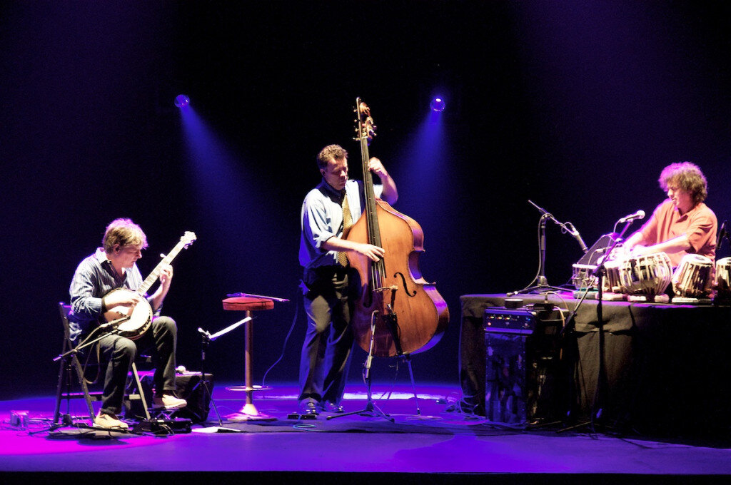 Performing+with+Zakir+Hussain+and+Edgar+Meyer.jpg