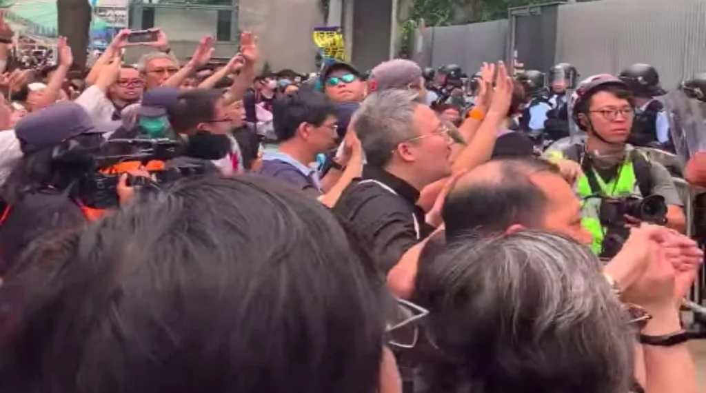 hk-extradition-christians-1024x570.jpg
