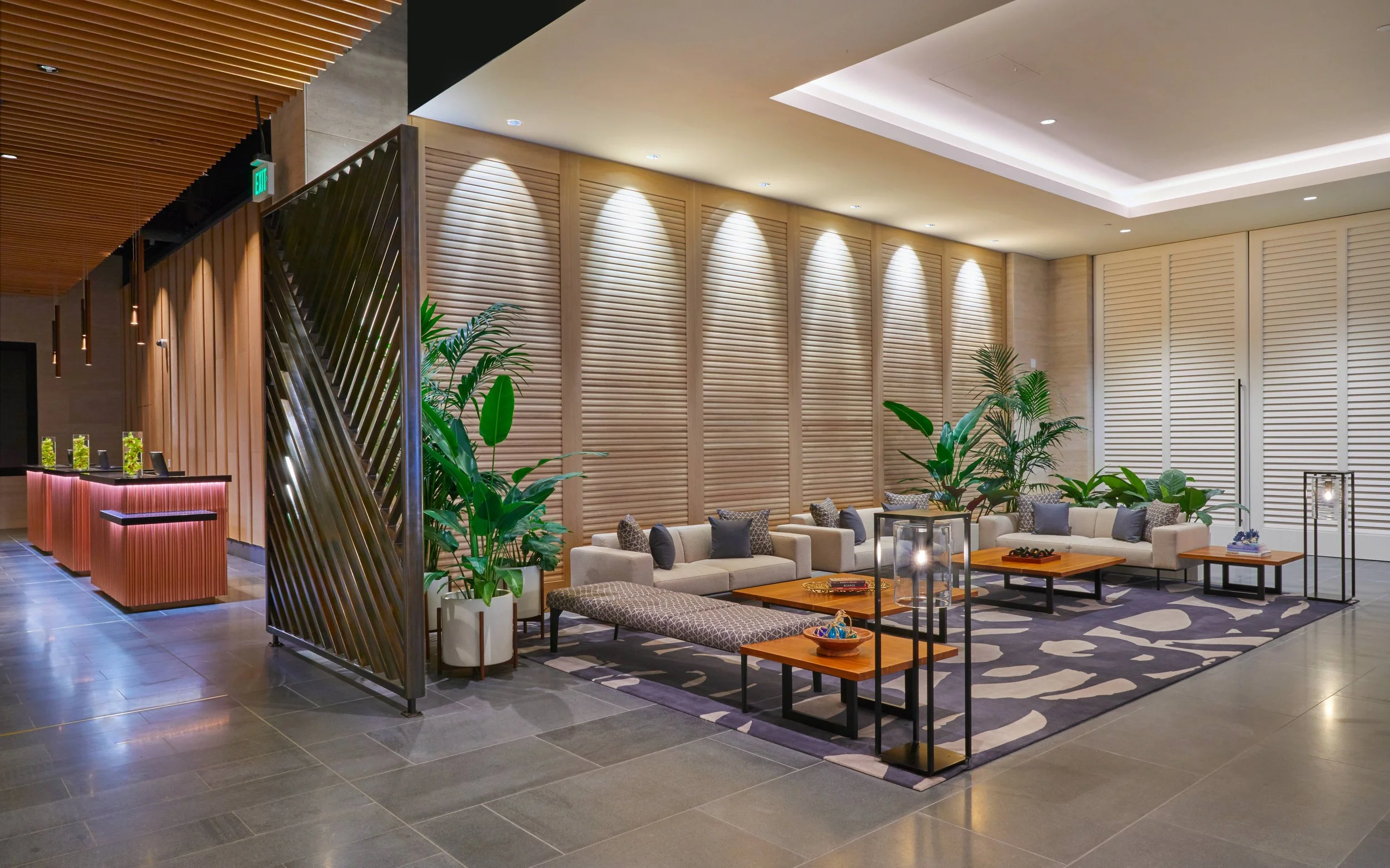 Renaissance Honolulu Lobby.jpg