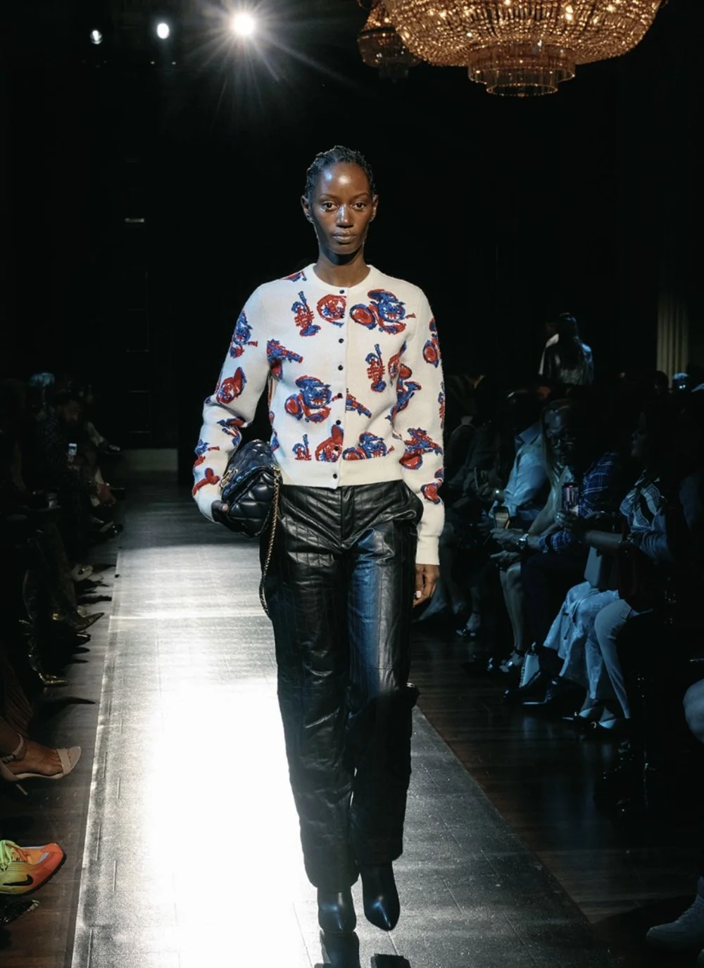 LOUIS VUITTON - HAIR