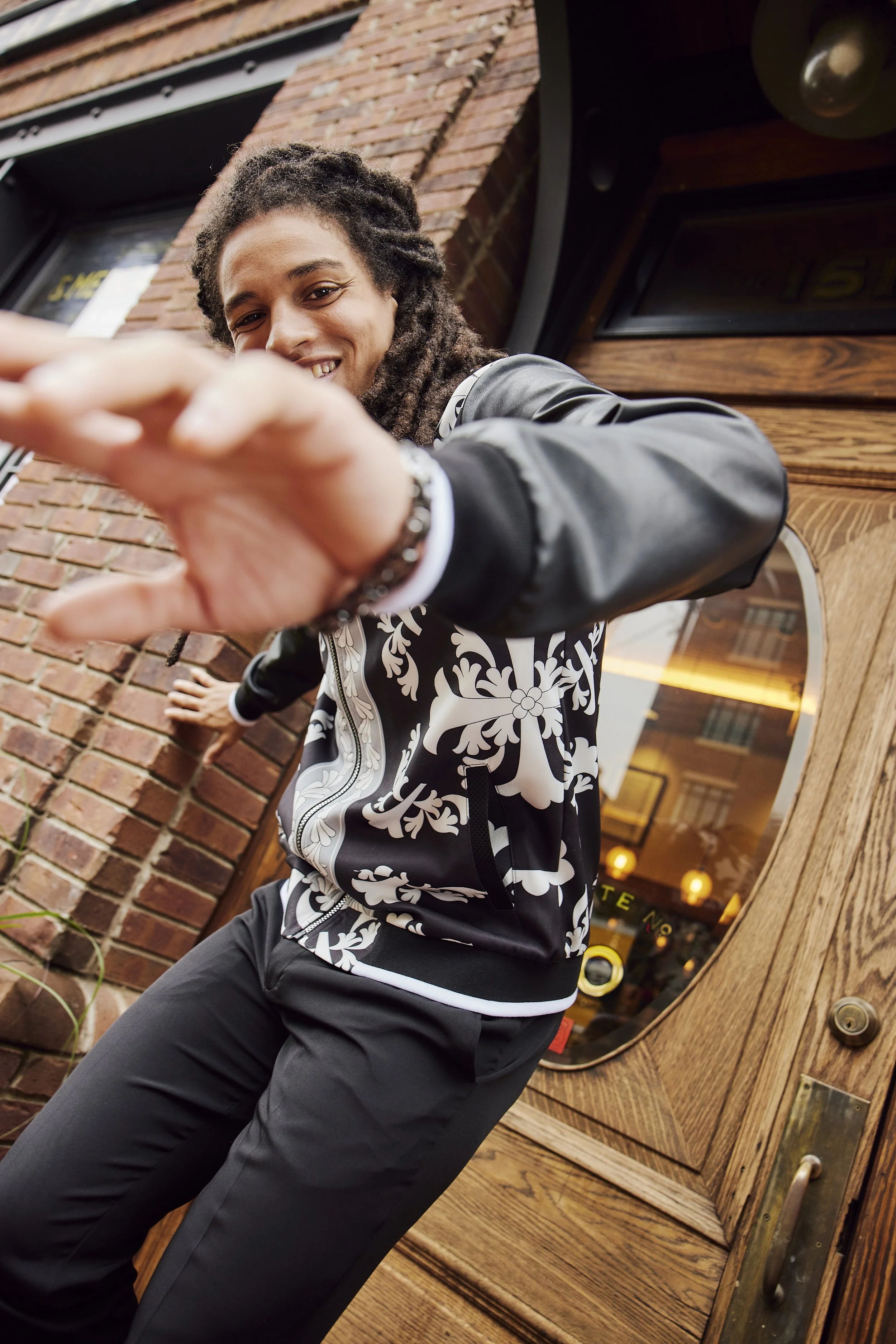 LOC STYLING and GROOMING