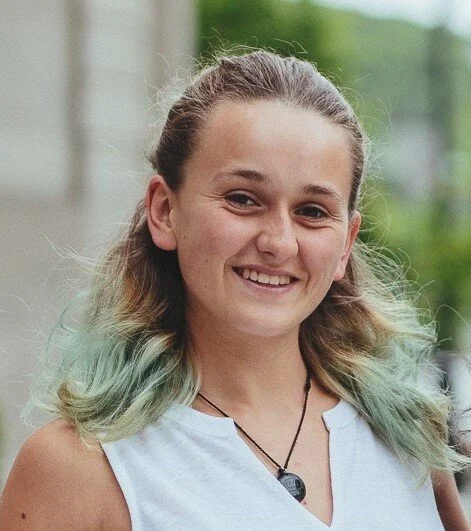 Katia Headshot (4).jpg