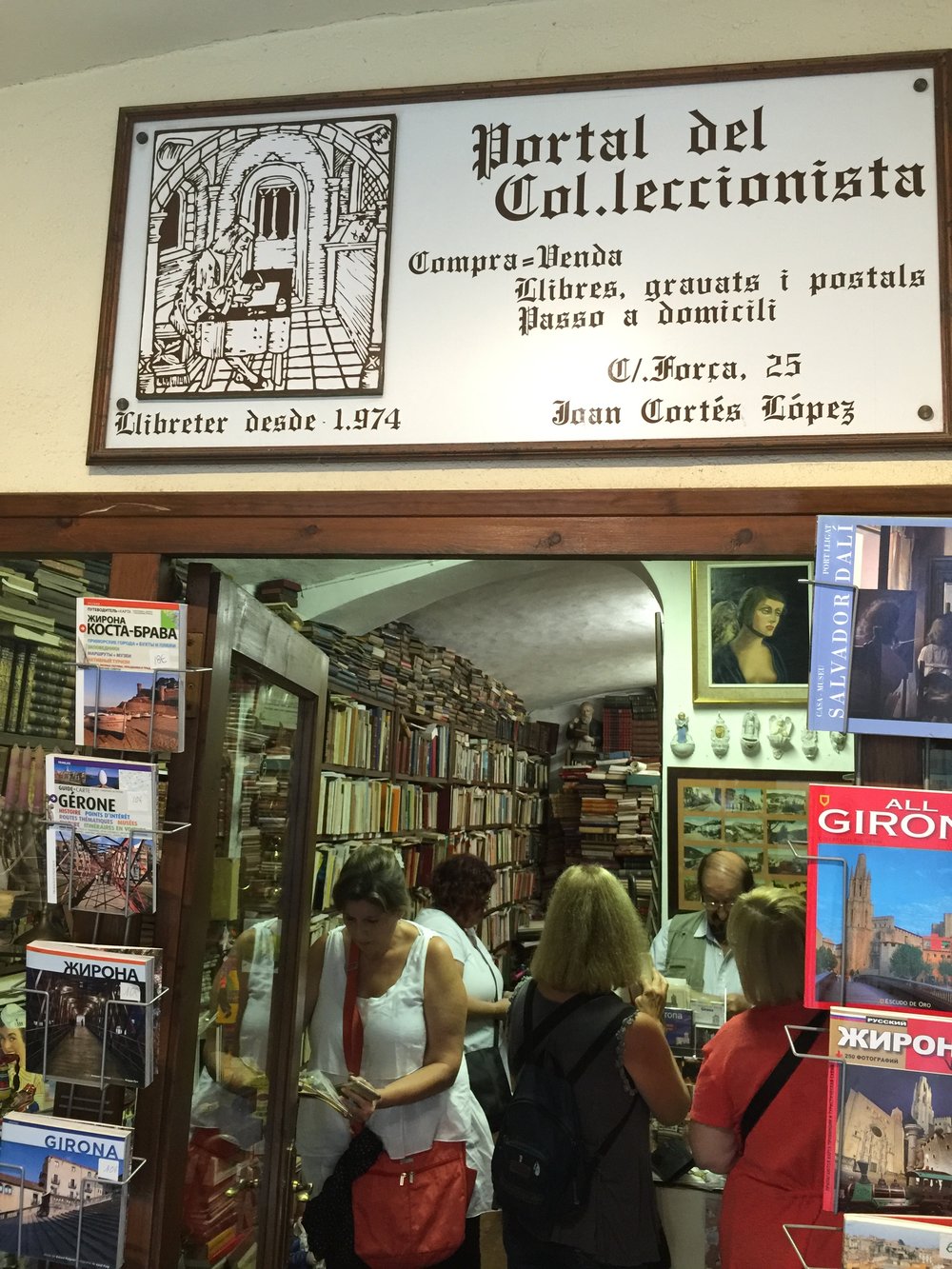 bookshop+Girona.jpg
