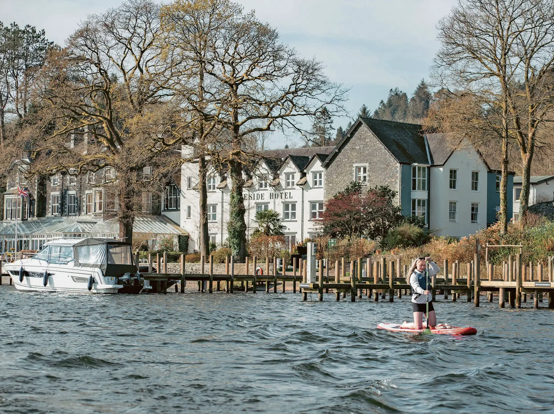 lakeside-hotel-nav-4.webp