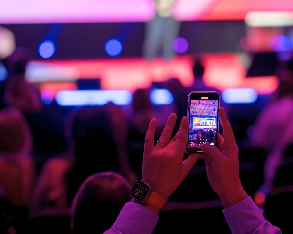 Curation, data y programática: tres temas clave que se cuelan en las charlas de DMEXCO 2025