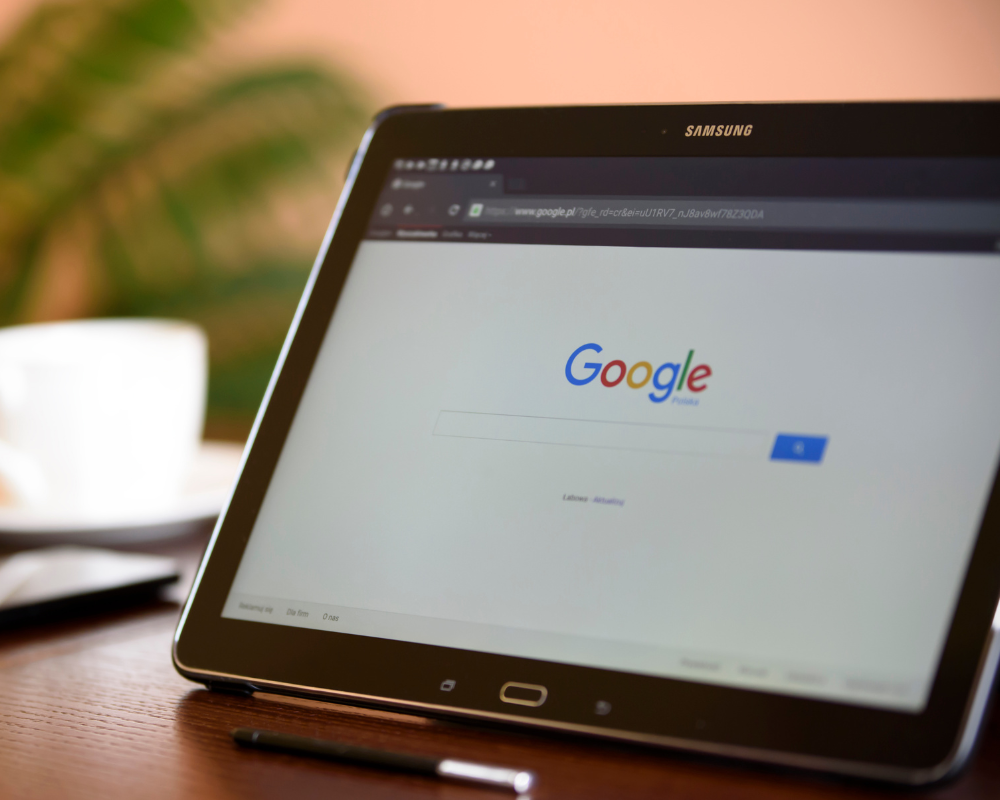 Google suspendió más de 39 millones de cuentas de anunciantes fraudulentos en 2024