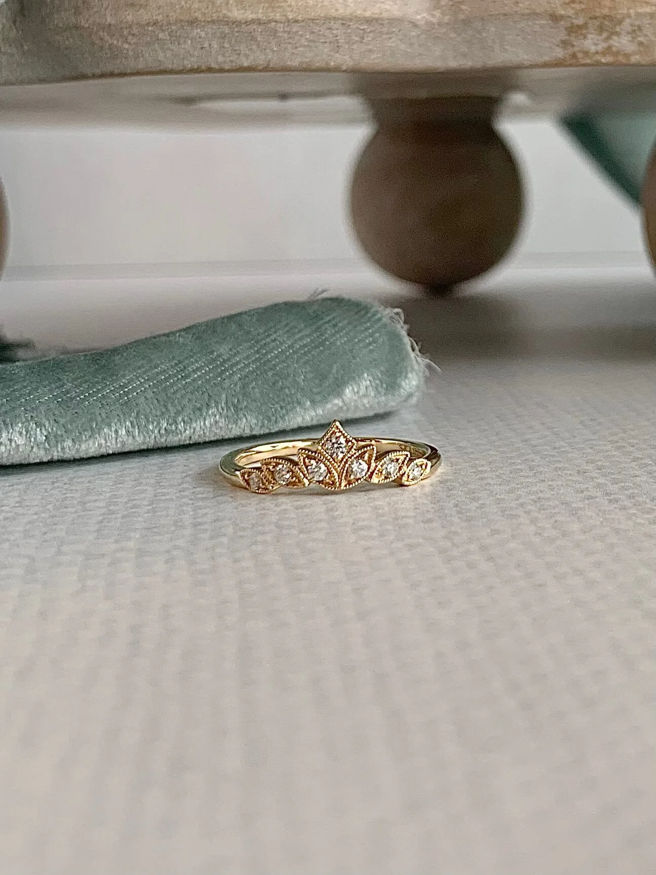 Tiara Diamond 14k Yellow Gold Contour Wedding Band