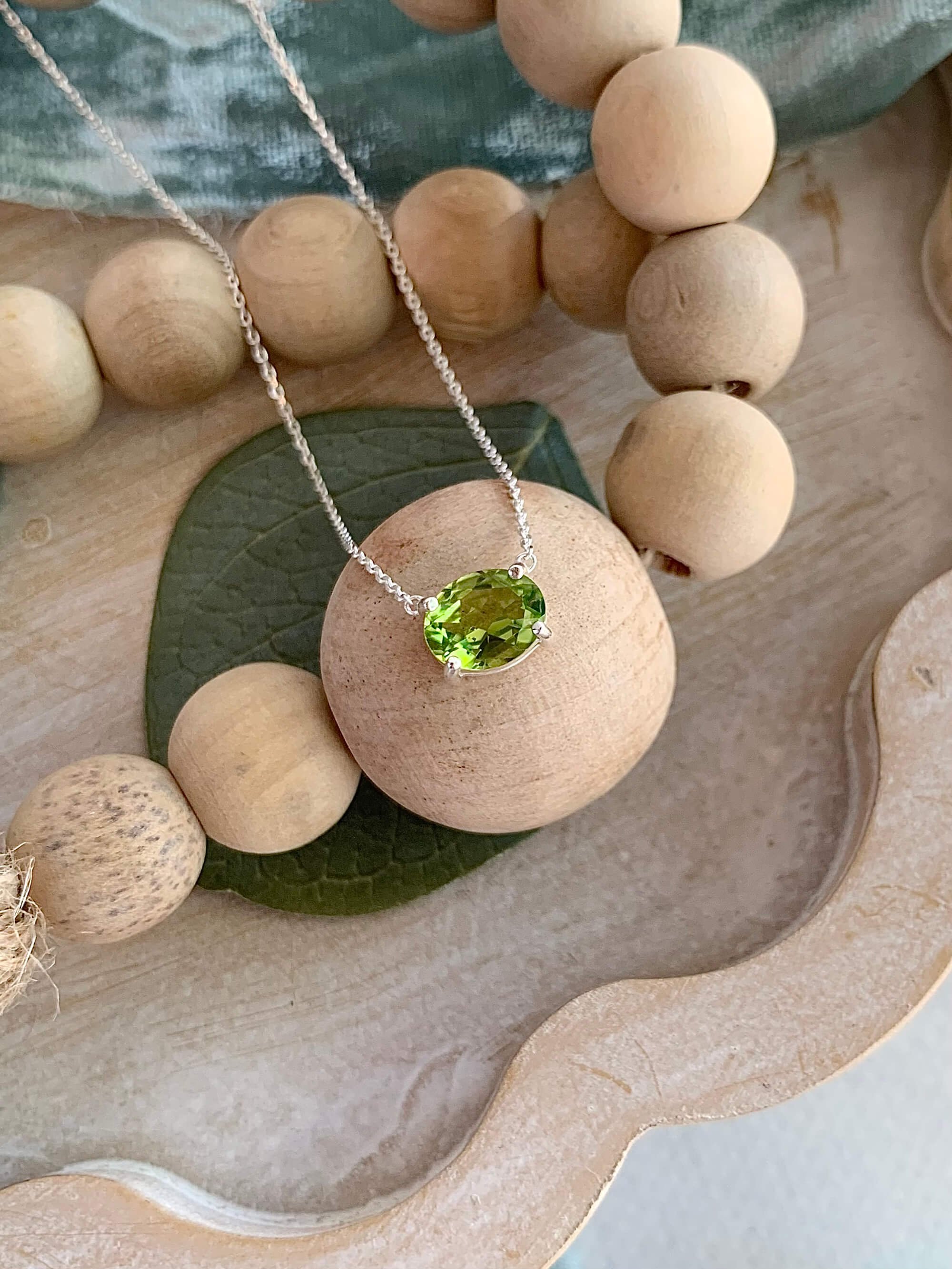 East West Set Peridot Oval Silver Necklace