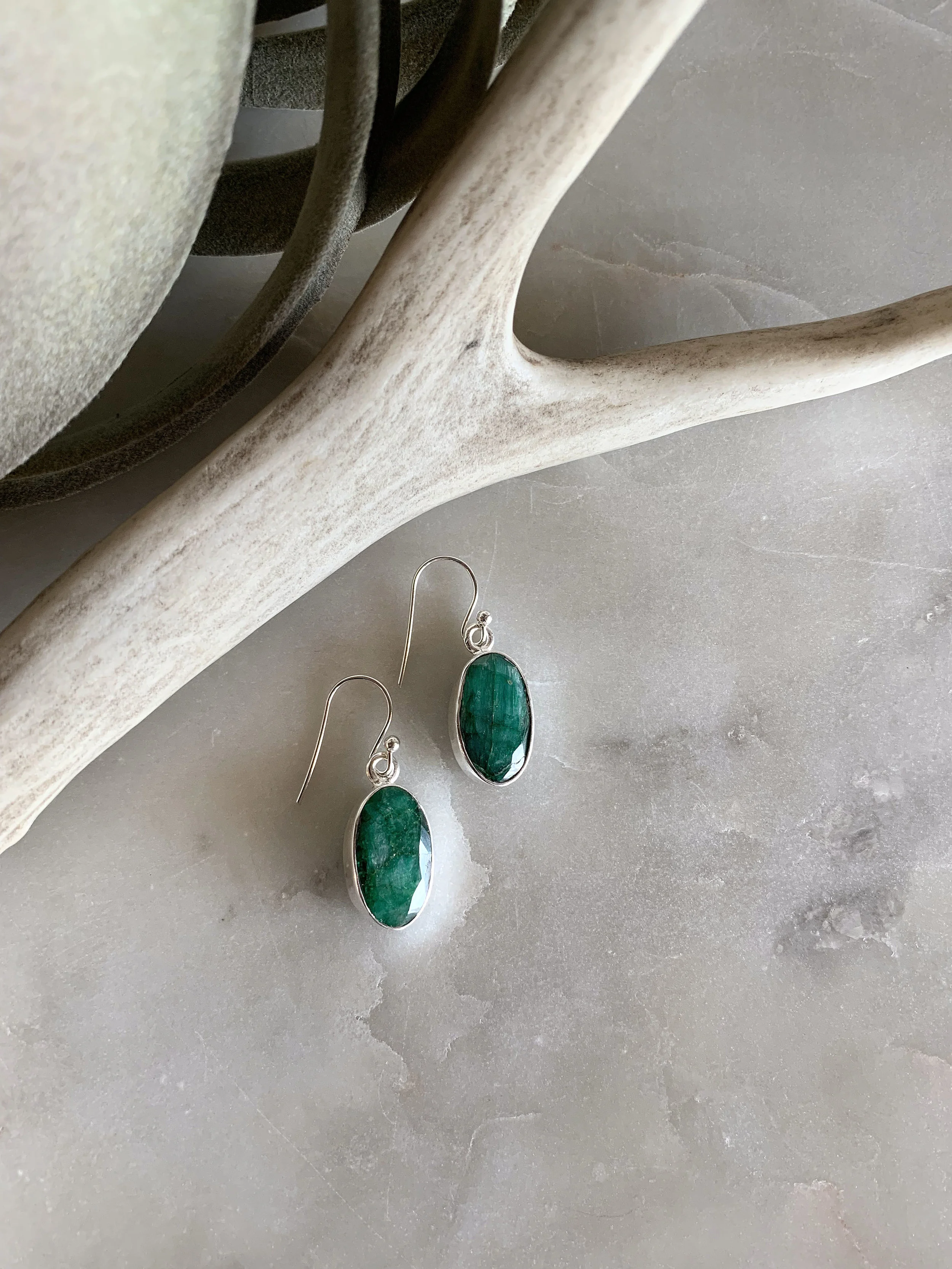 roughemeraldsterlingsilverearring-NEW$52_web.jpg