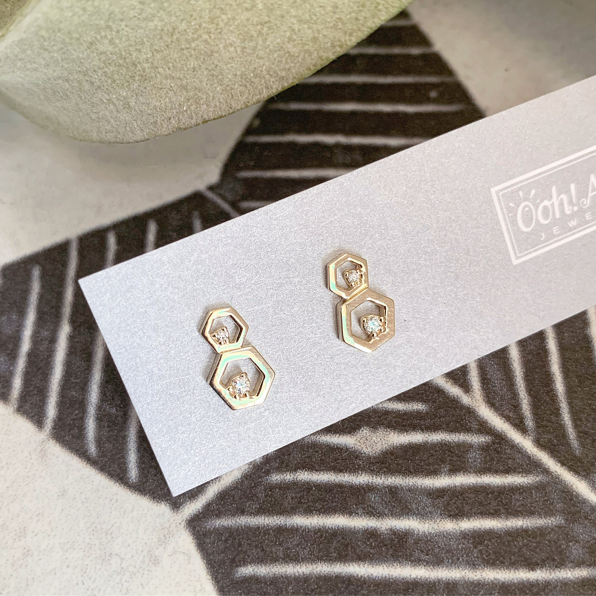 honeycomb 14k yellow diamond earrings $670.00 code 87459.JPG