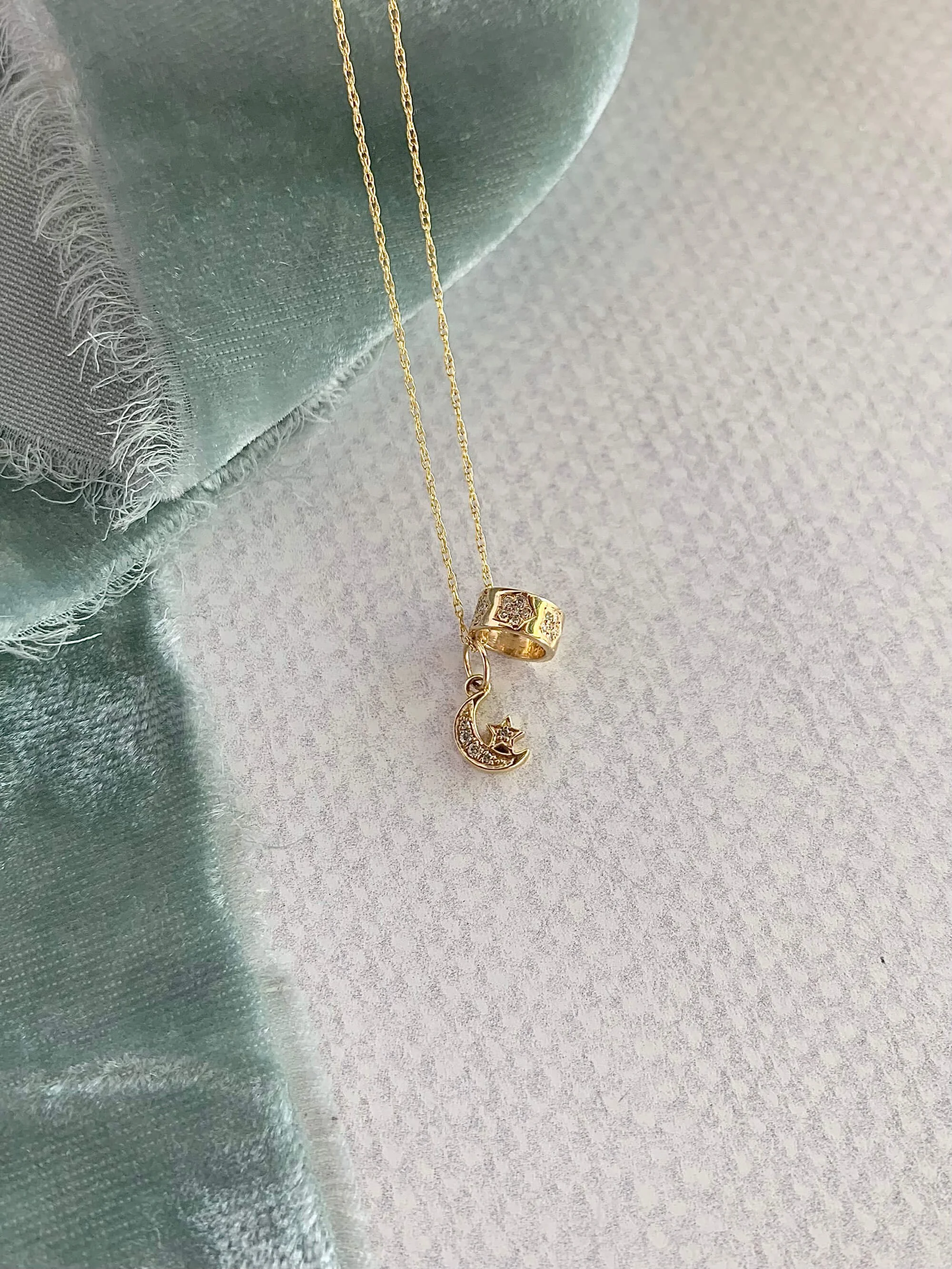 Interstellar Diamond 14k Yellow Gold Necklace