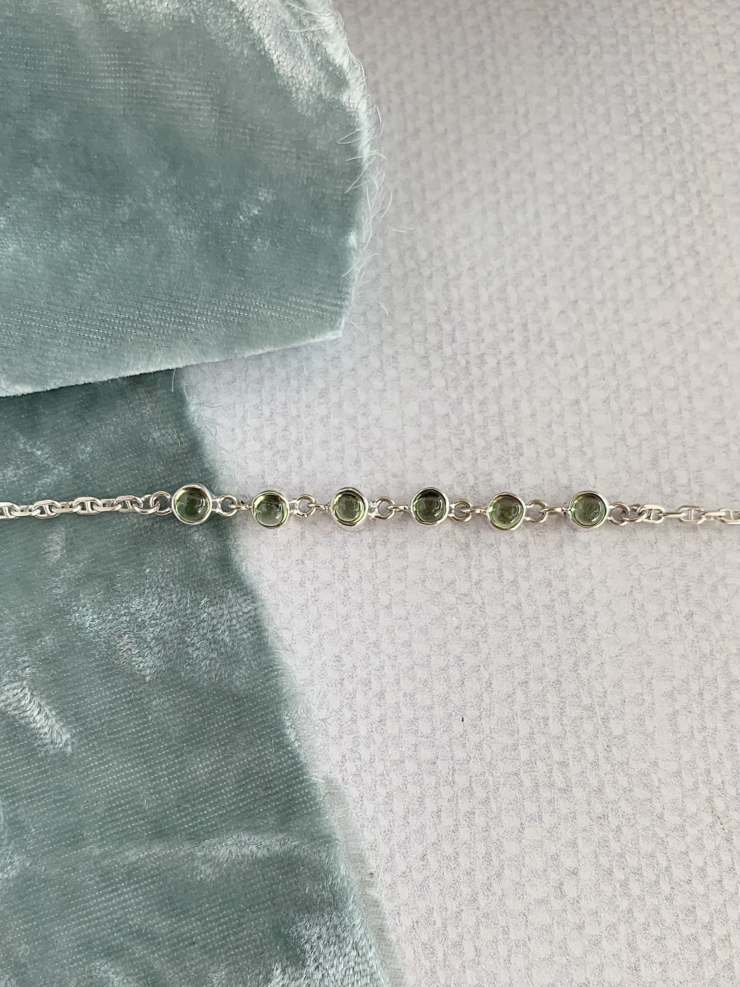 Dainty Cabachon Peridot Silver Bracelet