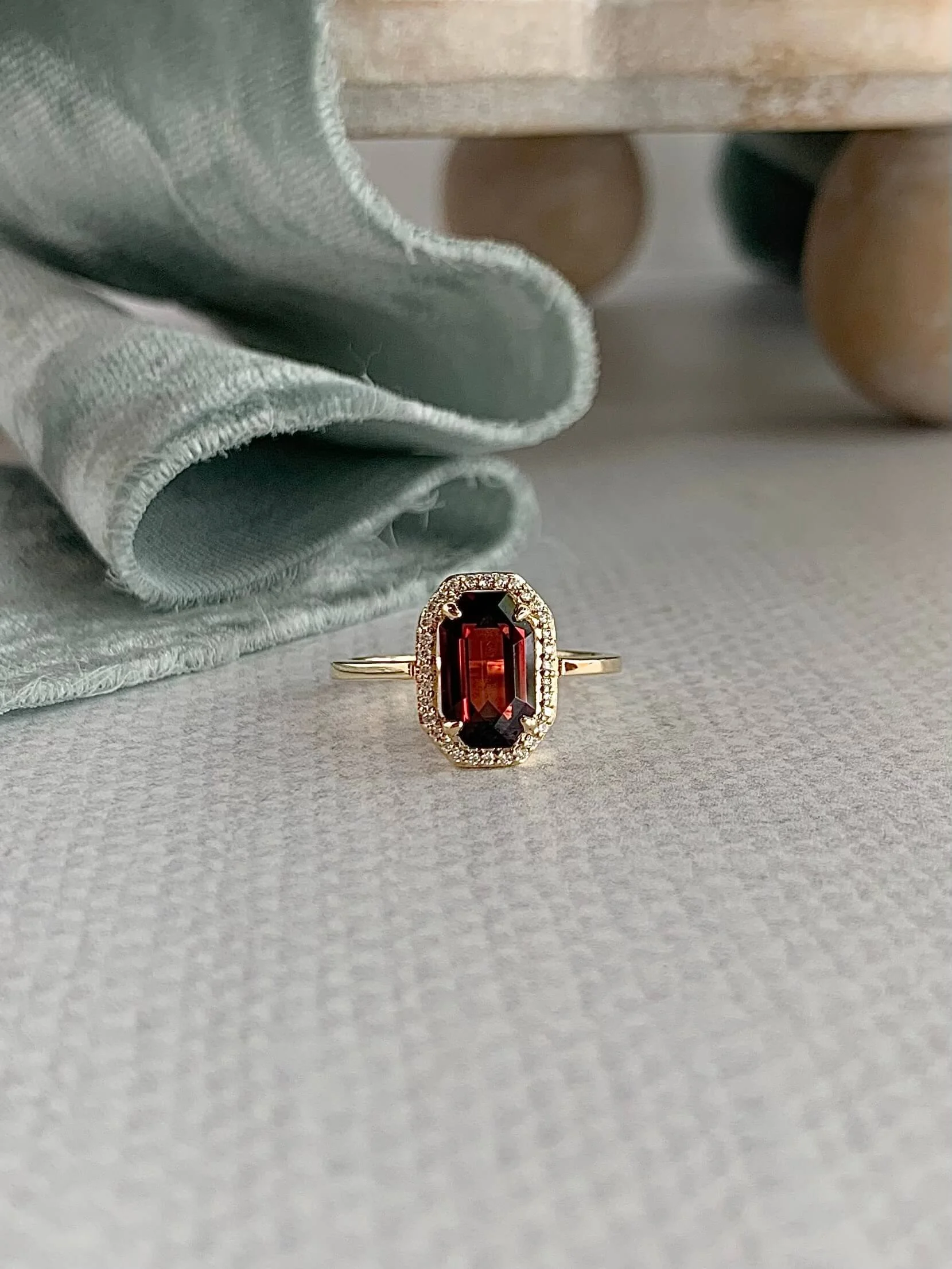 Duchess Garnet Diamond 14k Yellow Gold Ring