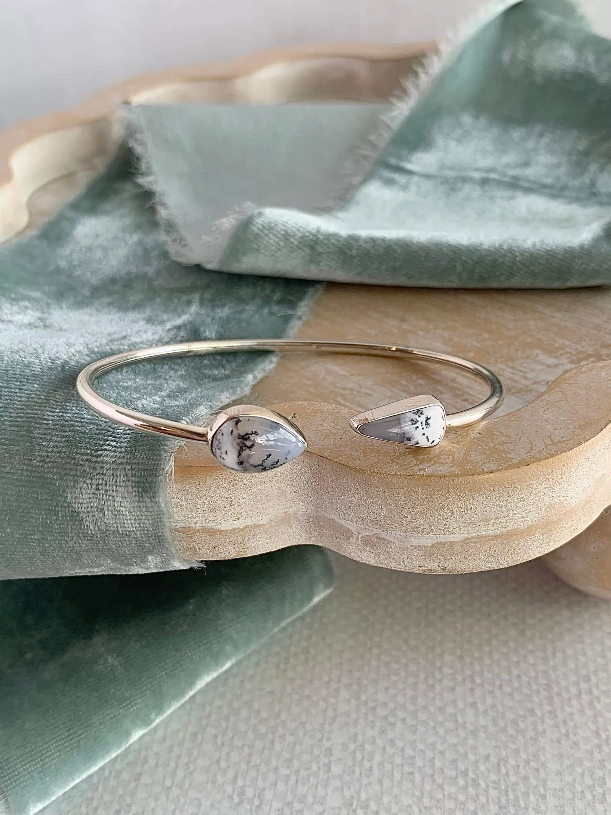 Dendritic Agate Silver Twist Cuff