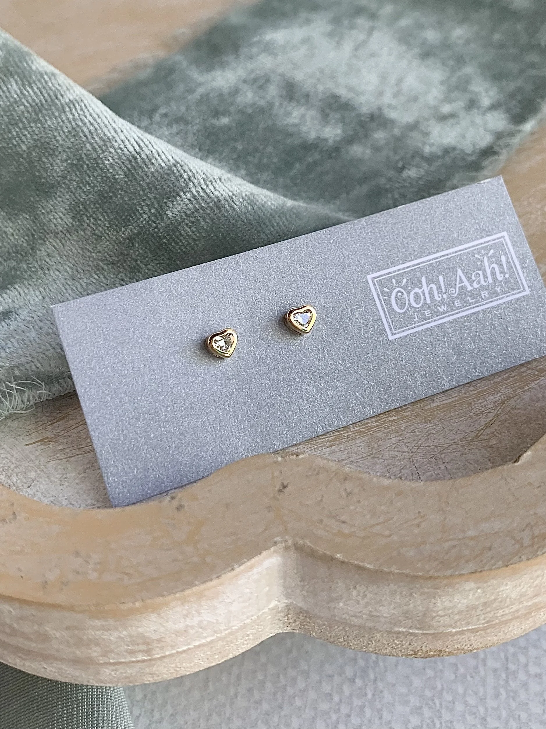 Dainty Heart Diamond 14k Yellow Gold Stud Earrings