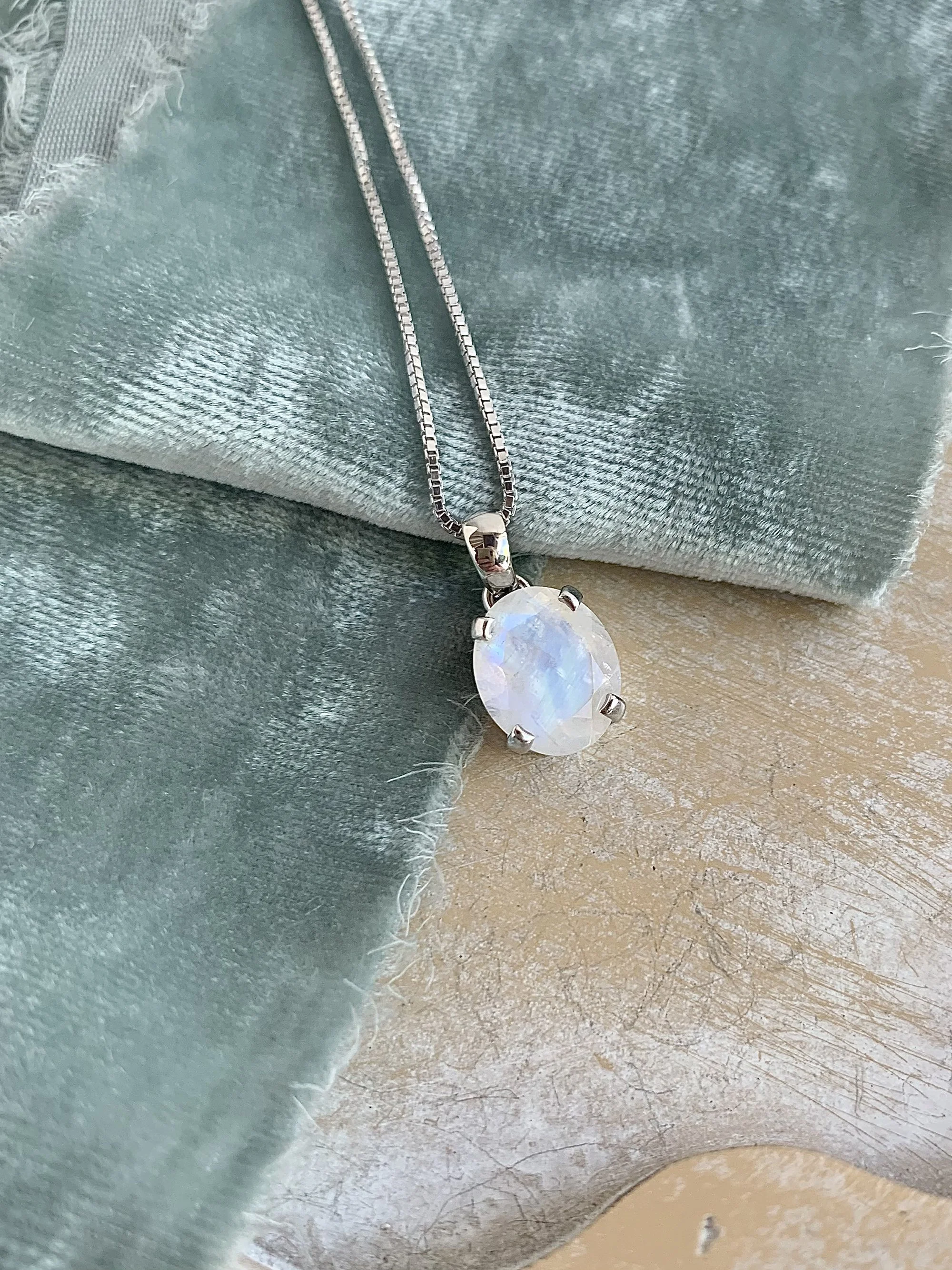 Rainbow Moonstone Silver Necklace
