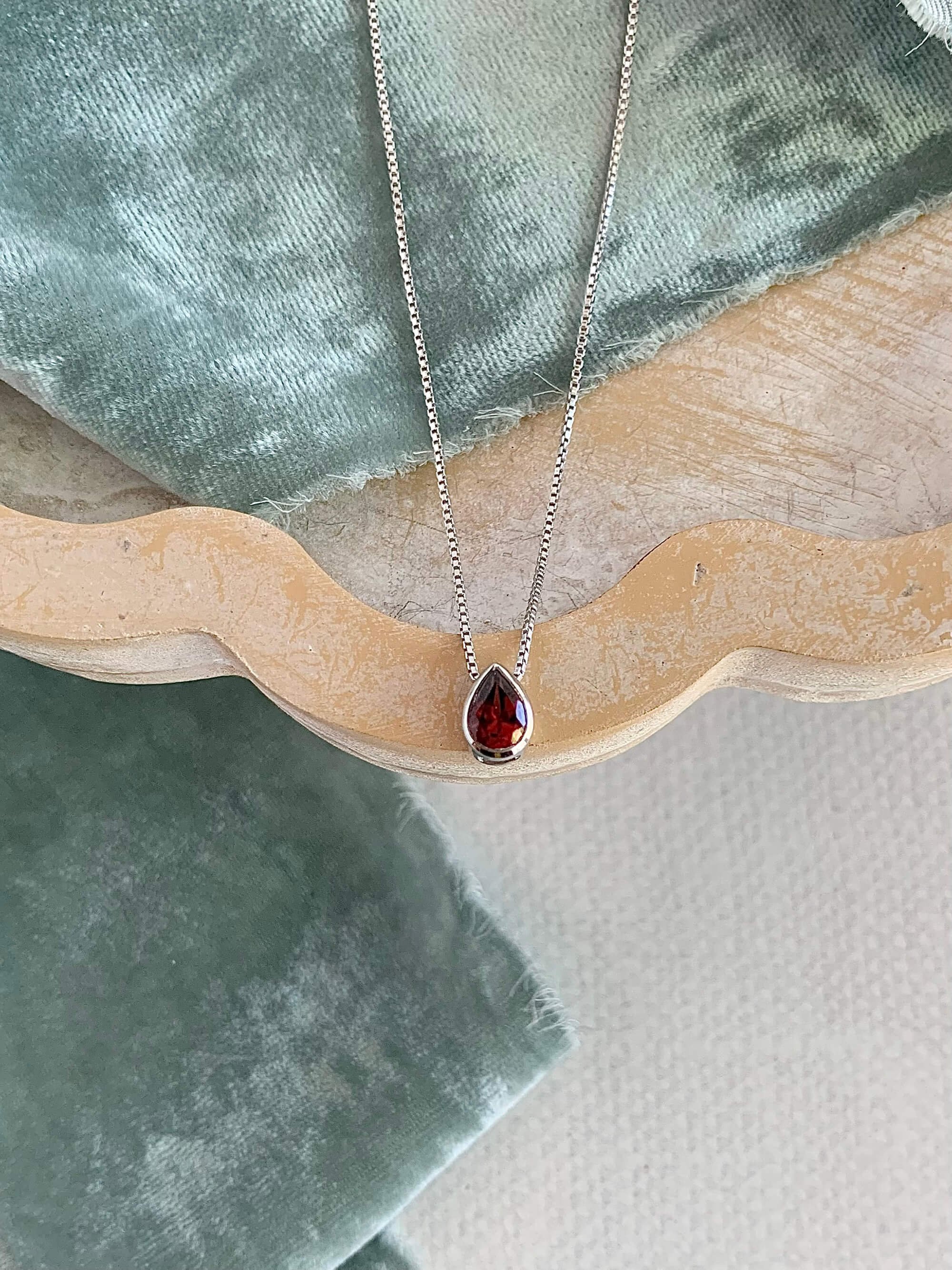 Pear Garnet Silver Necklace