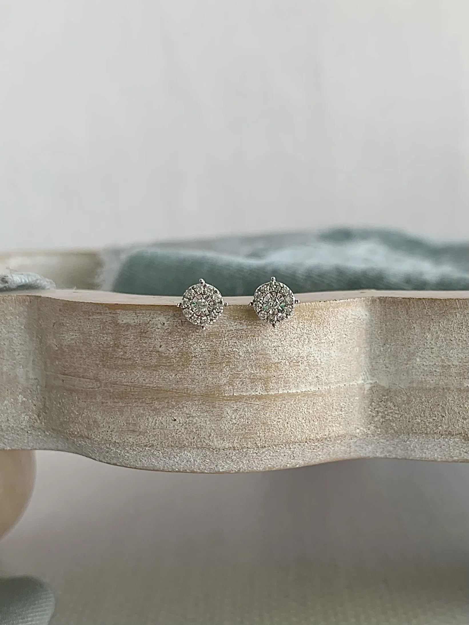 Dainty Timeless Diamond 14k White Gold Stud Earrings