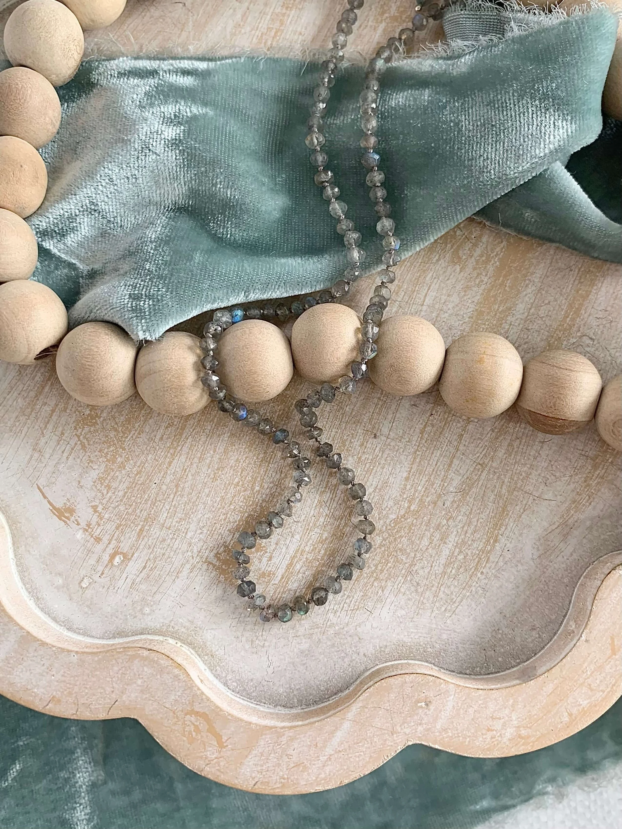 Hand-Knotted Labradorite Silver Strand