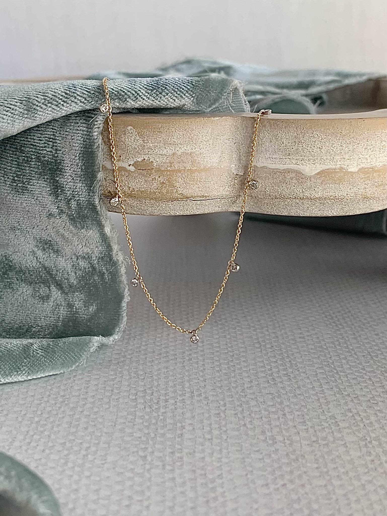 Twinkling Diamond 14k Yellow Gold Necklace