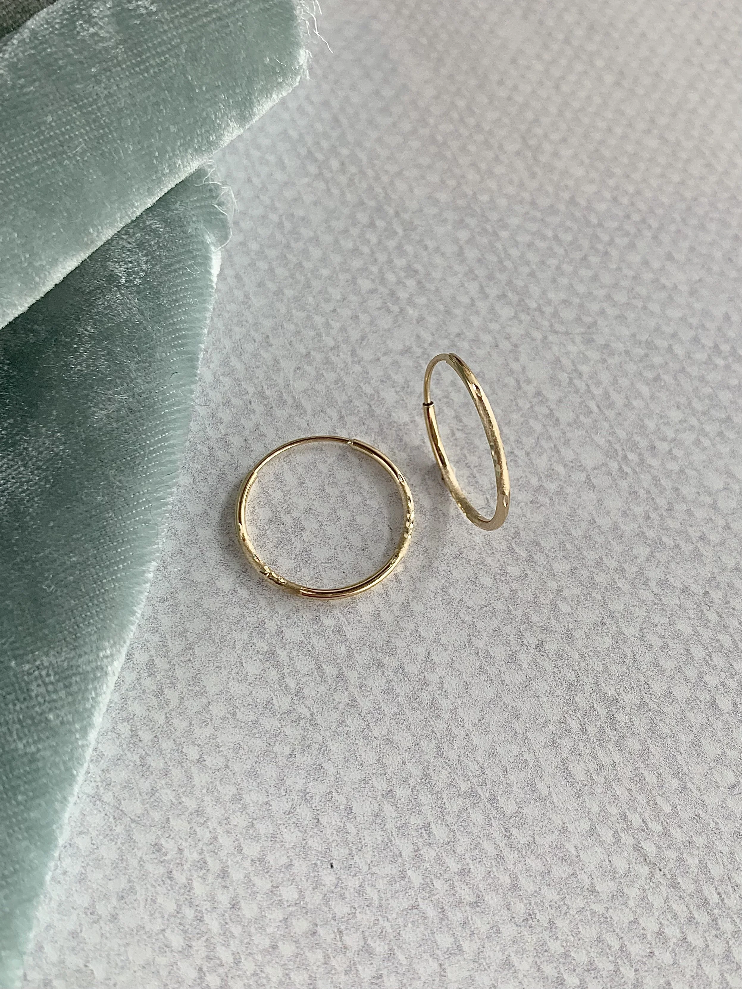 Etched 14k Yellow Gold Hoop Earrings