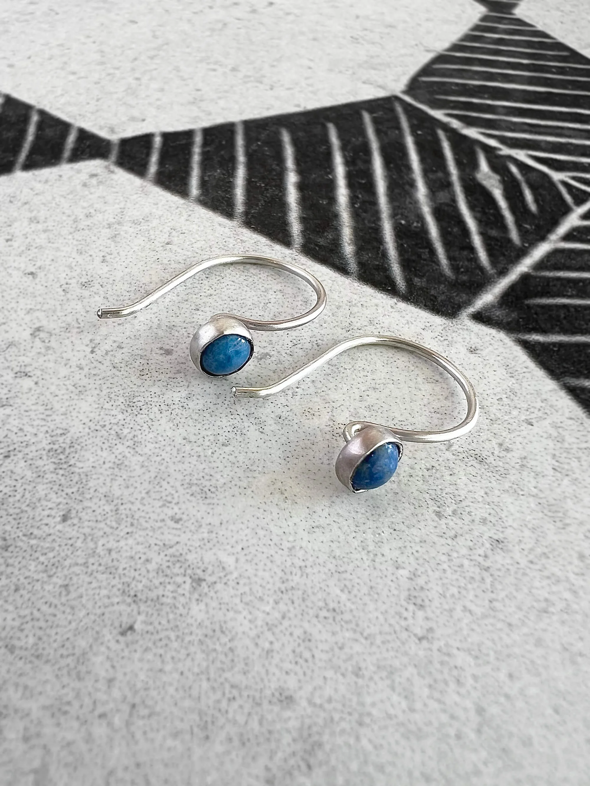 simple lapis handmade earring $62.00 code er0124-112.jpg