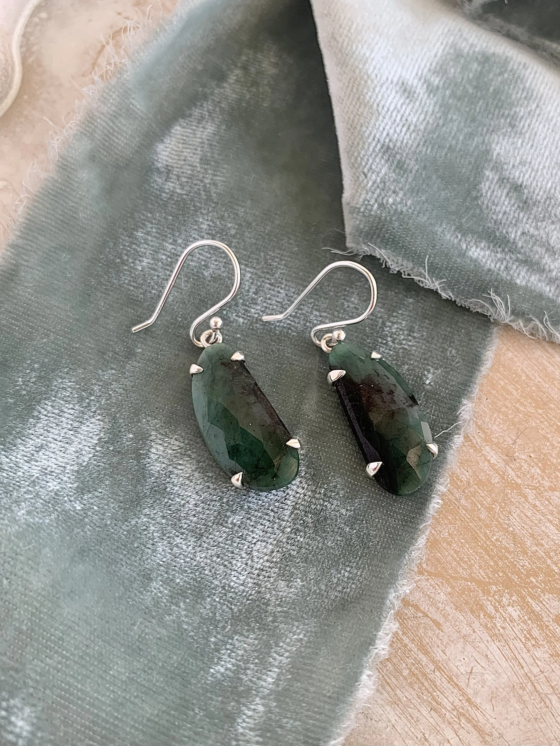 Lush Rough Emerald Silver Earrings