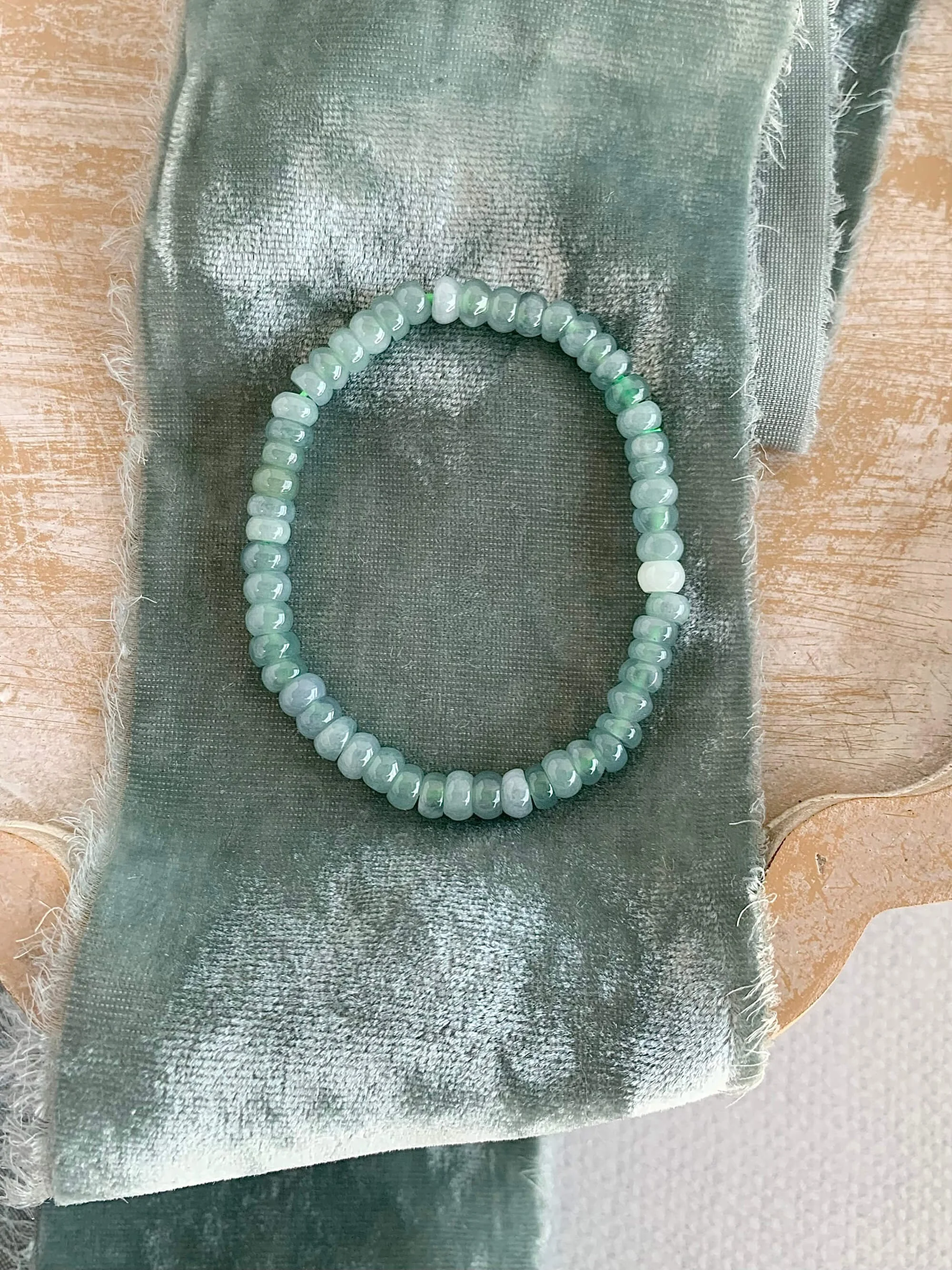 Pale Green Jade Stretch Bracelet
