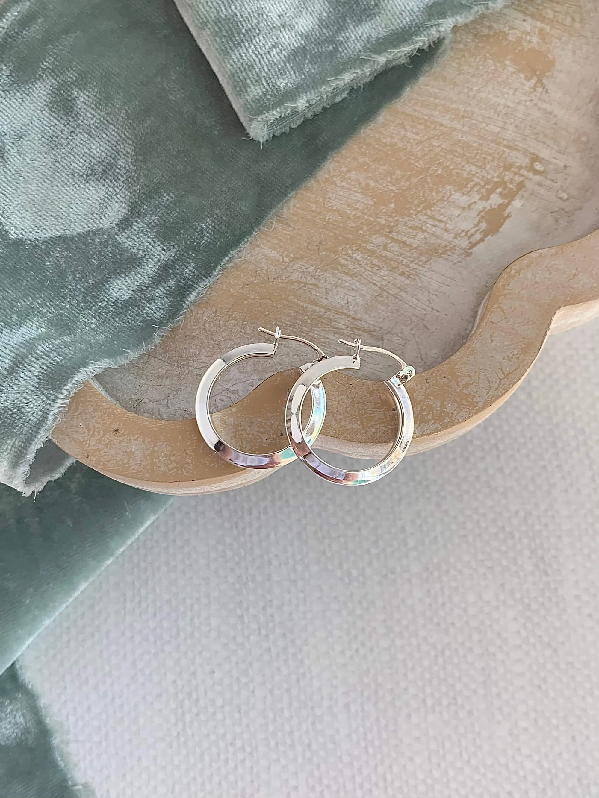 Mid Size Knife Edge Silver Hoops