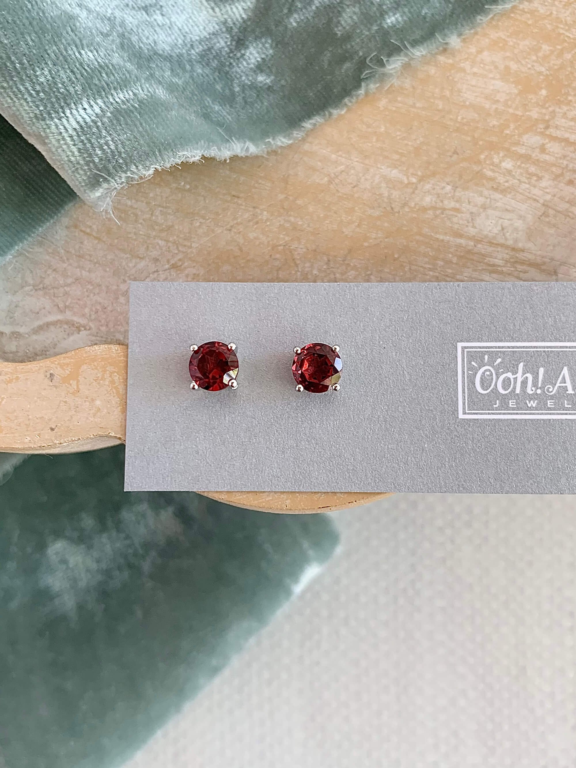 Classic Garnent Silver Stud Earrings