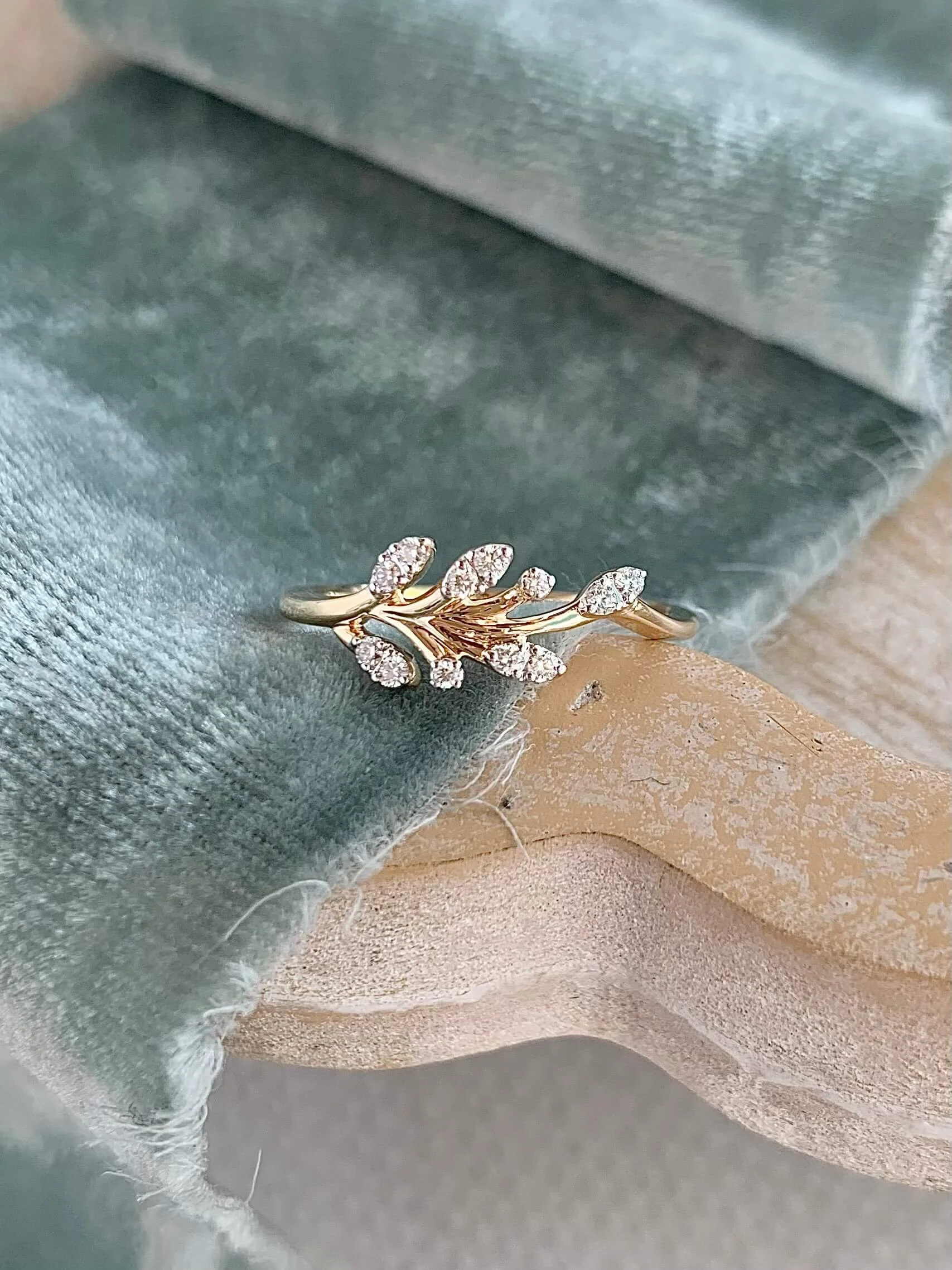 Blossoming Diamond 14k Yellow Gold Ring