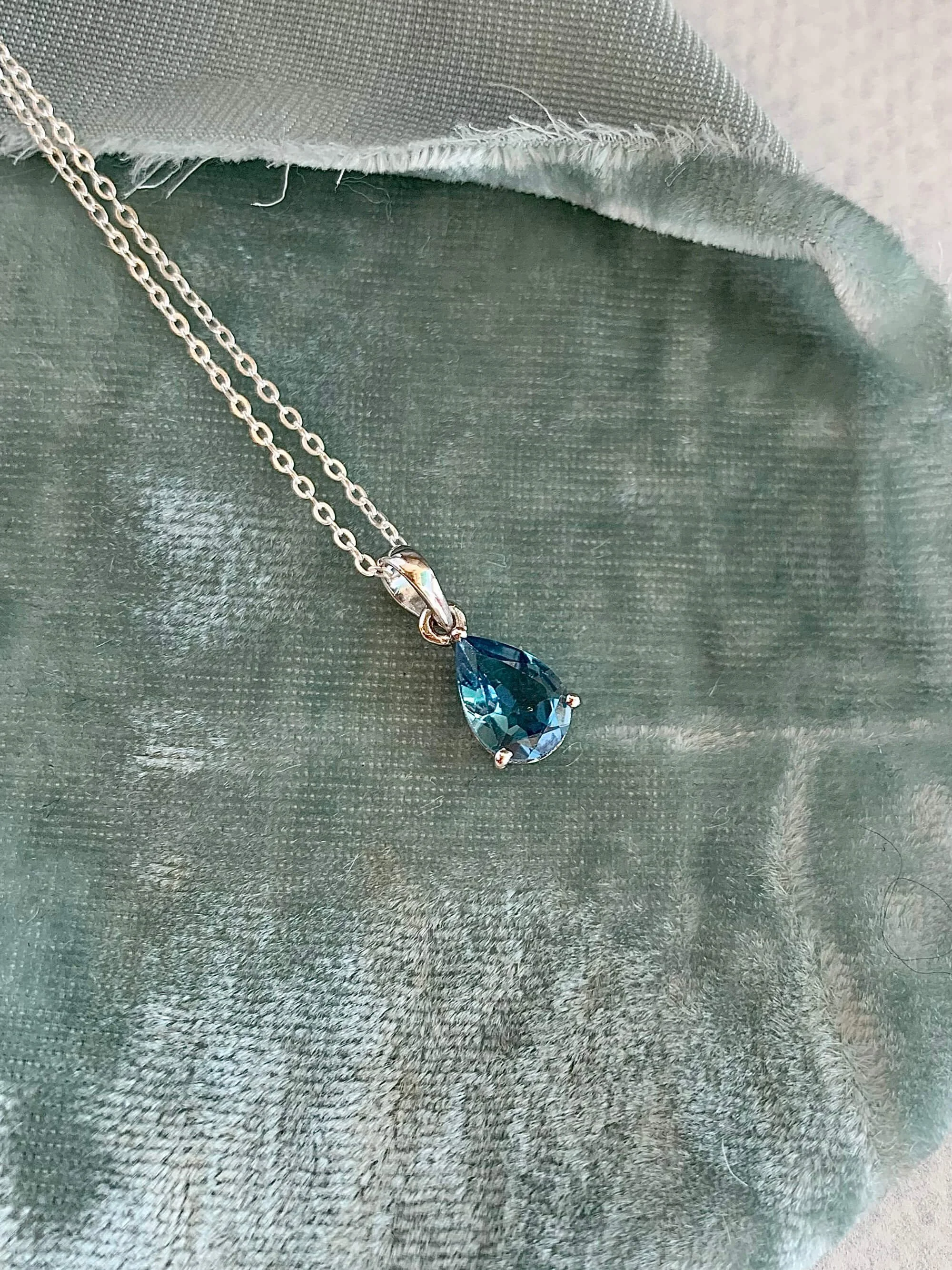 Swiss Blue Topaz Silver Necklace