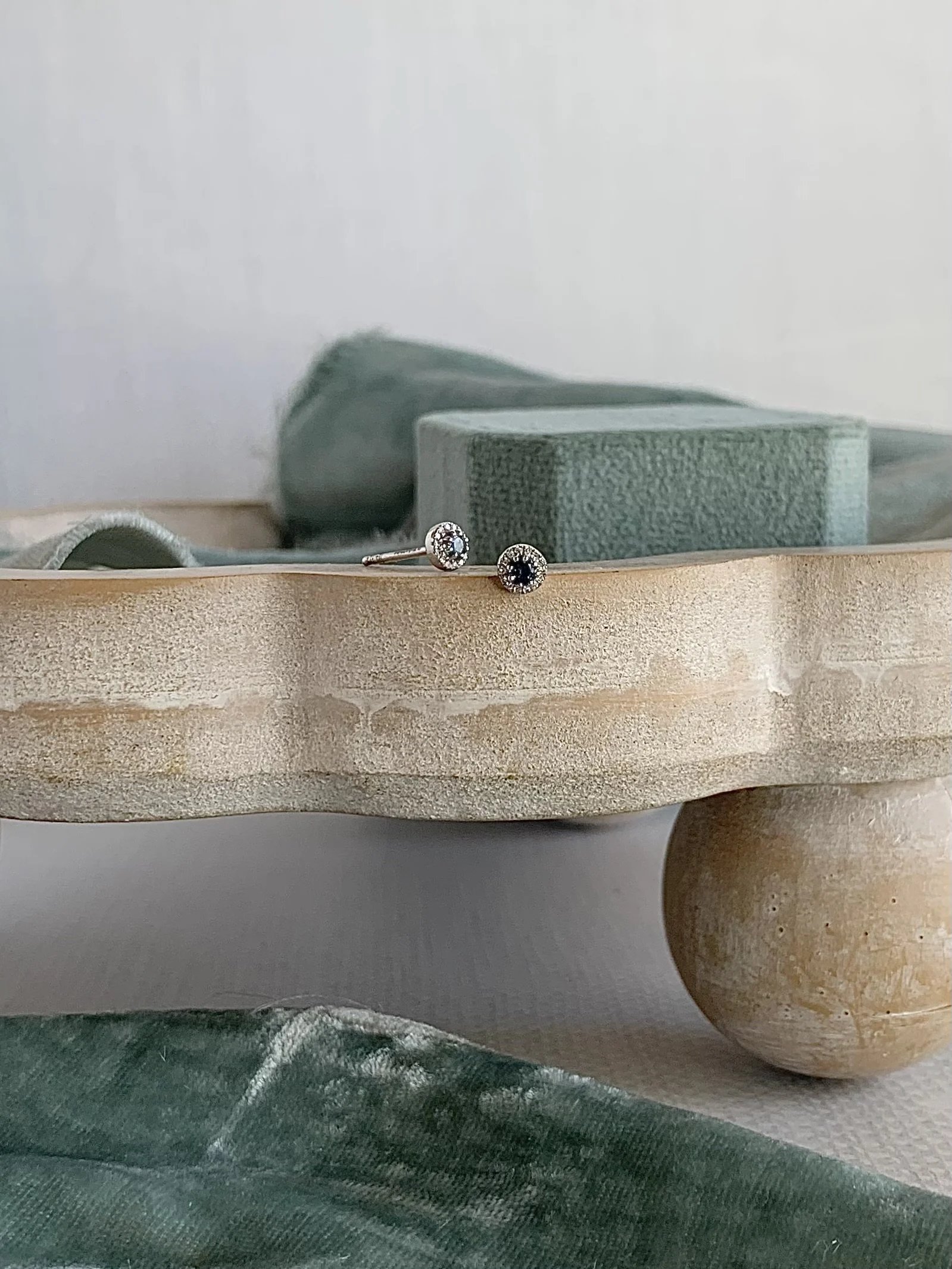 Tiny Graceful Sapphire Diamond 14k White Gold Stud Earrings