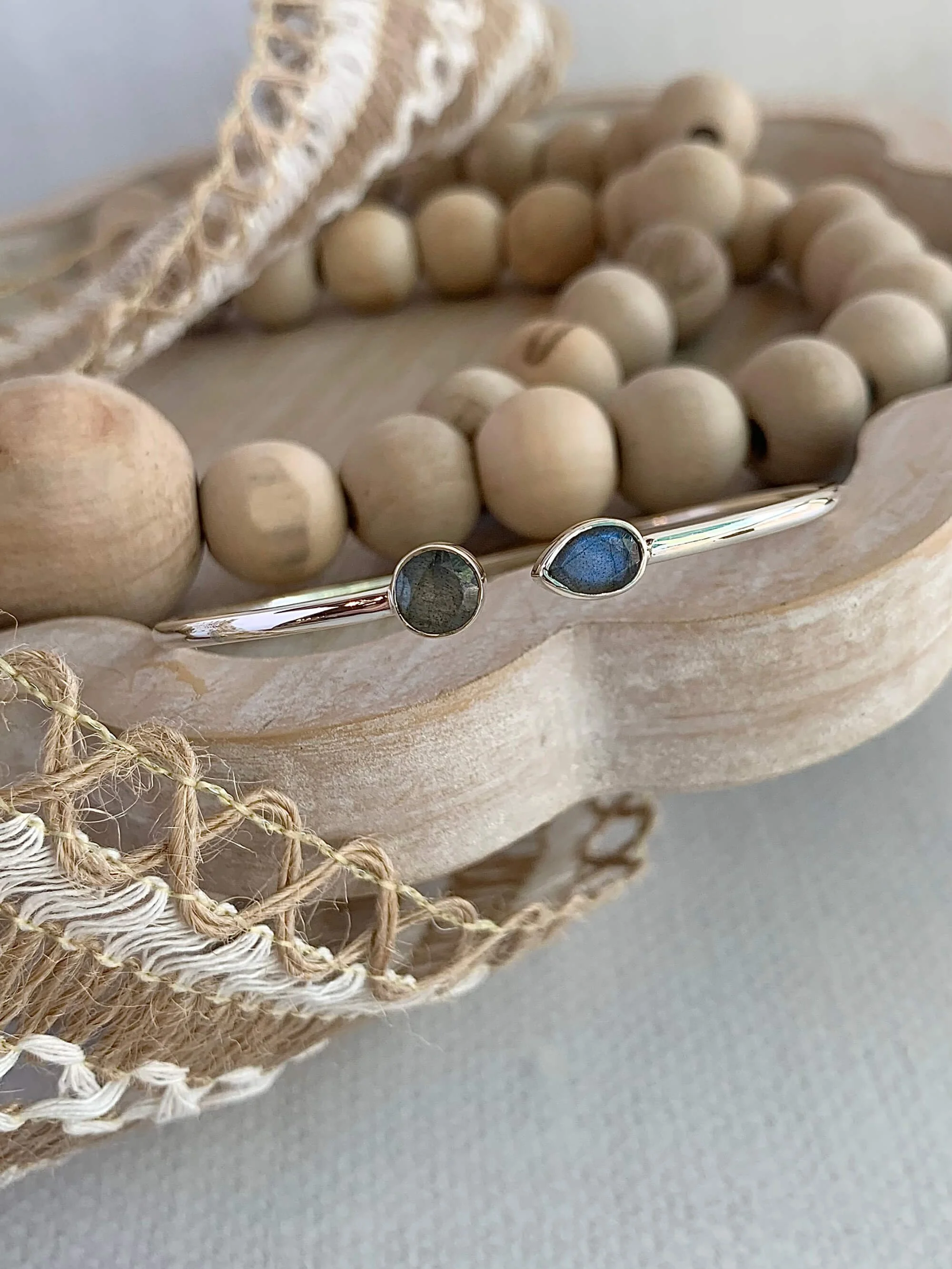 Faceted Labradorite Silver Twist Bracelet