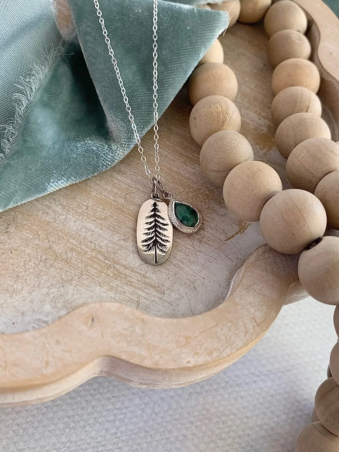 Ponderosa Pine Emerald Silver Necklace