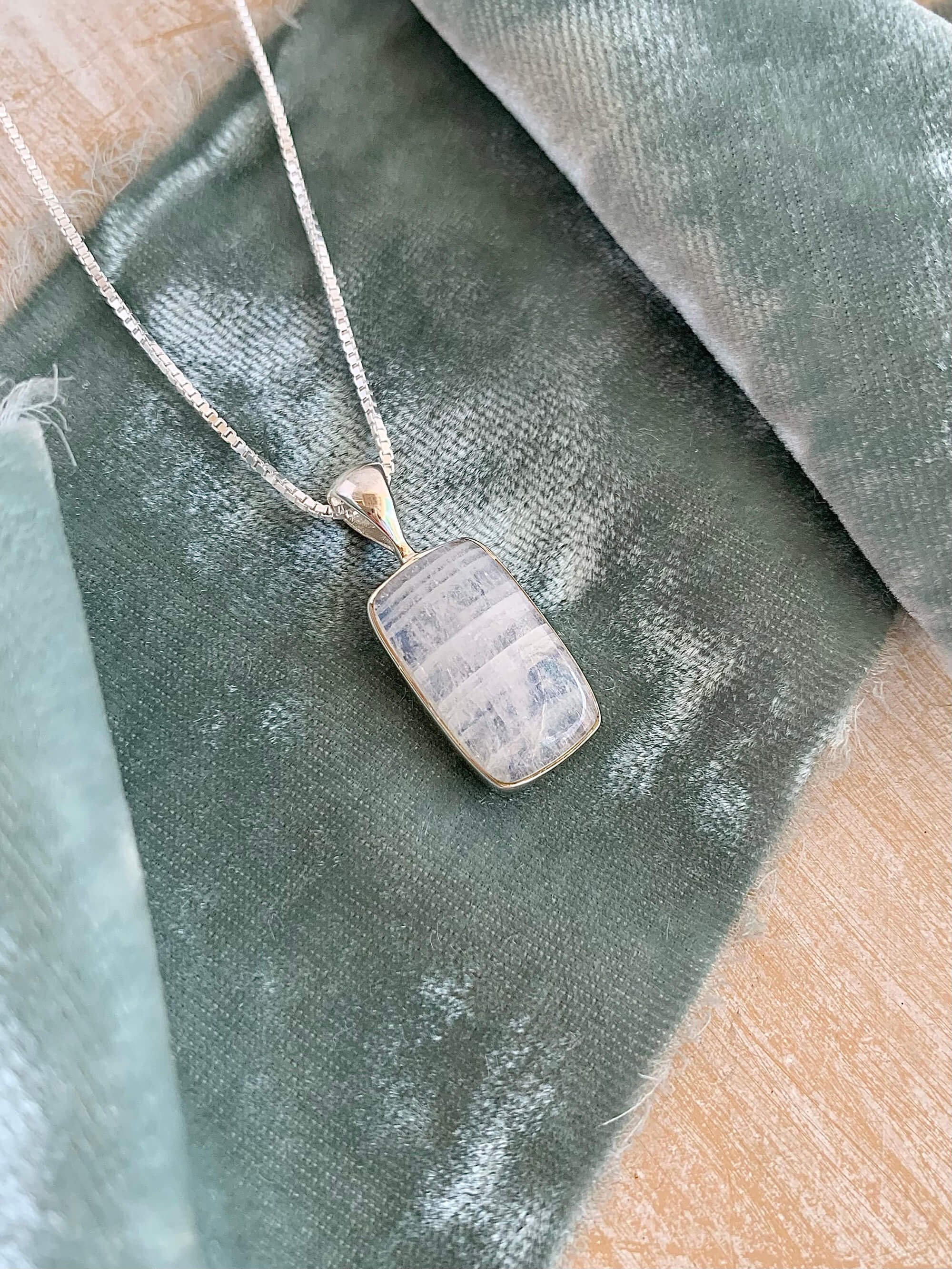 Horizon Moonstone Silver Necklace