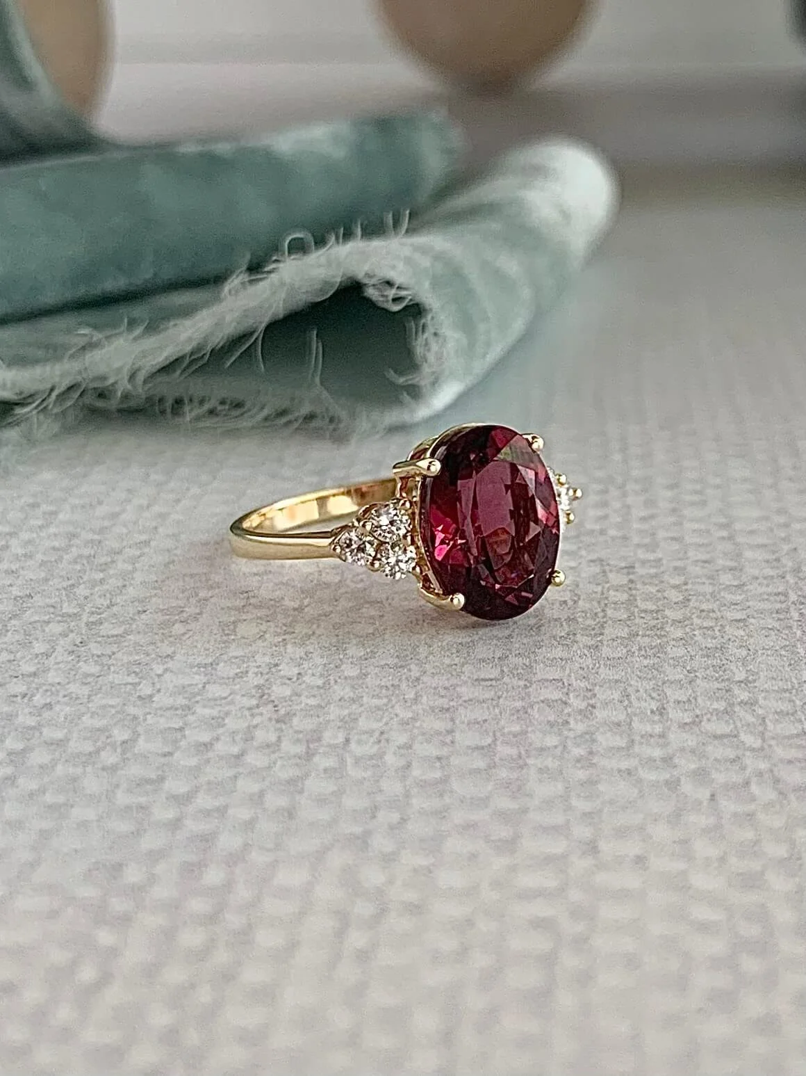 Rhodolite Garnet & Diamond 14k Yellow Gold Ring