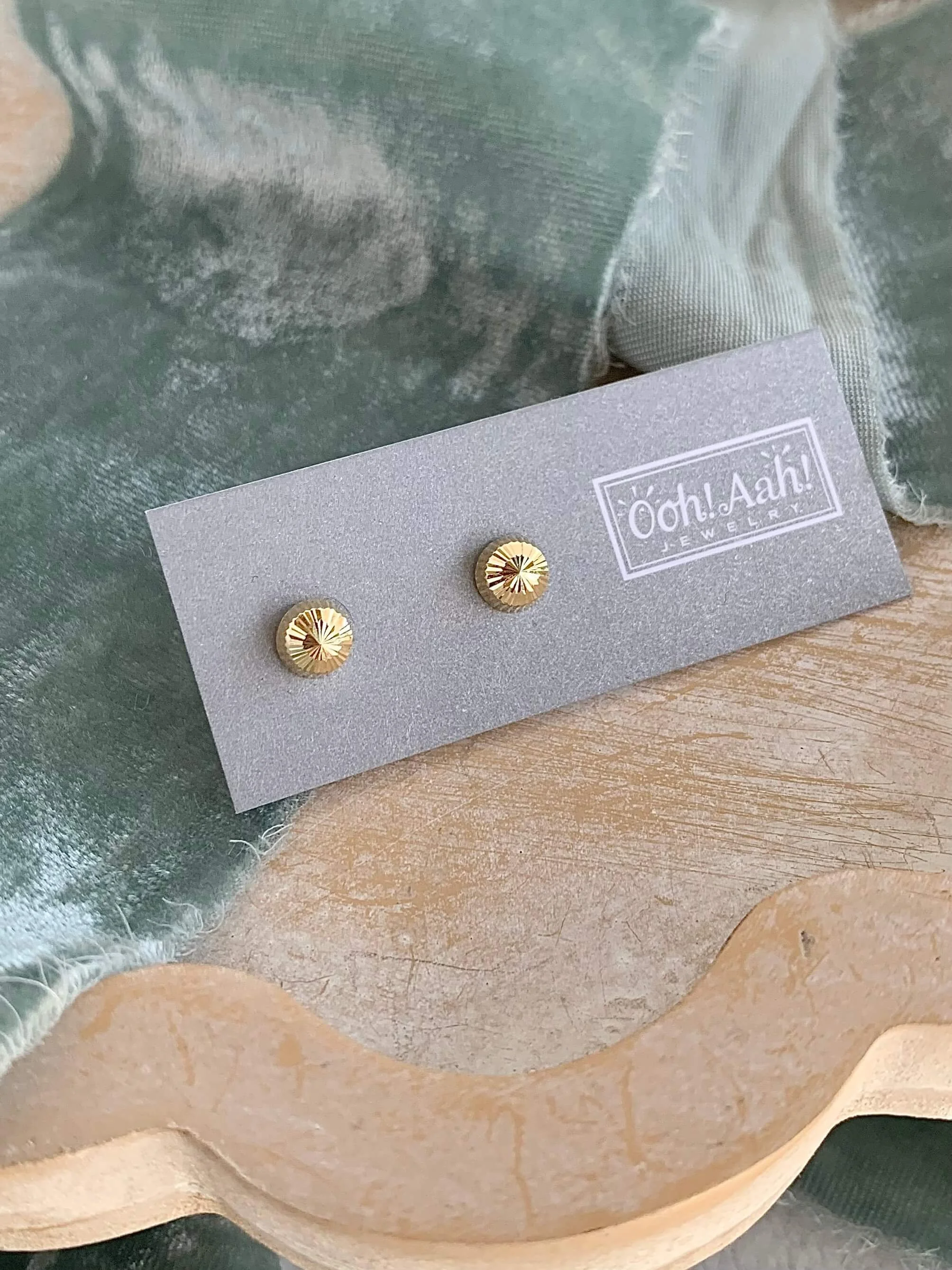 Etched Sparkly 14k Yellow Gold Stud Earrings