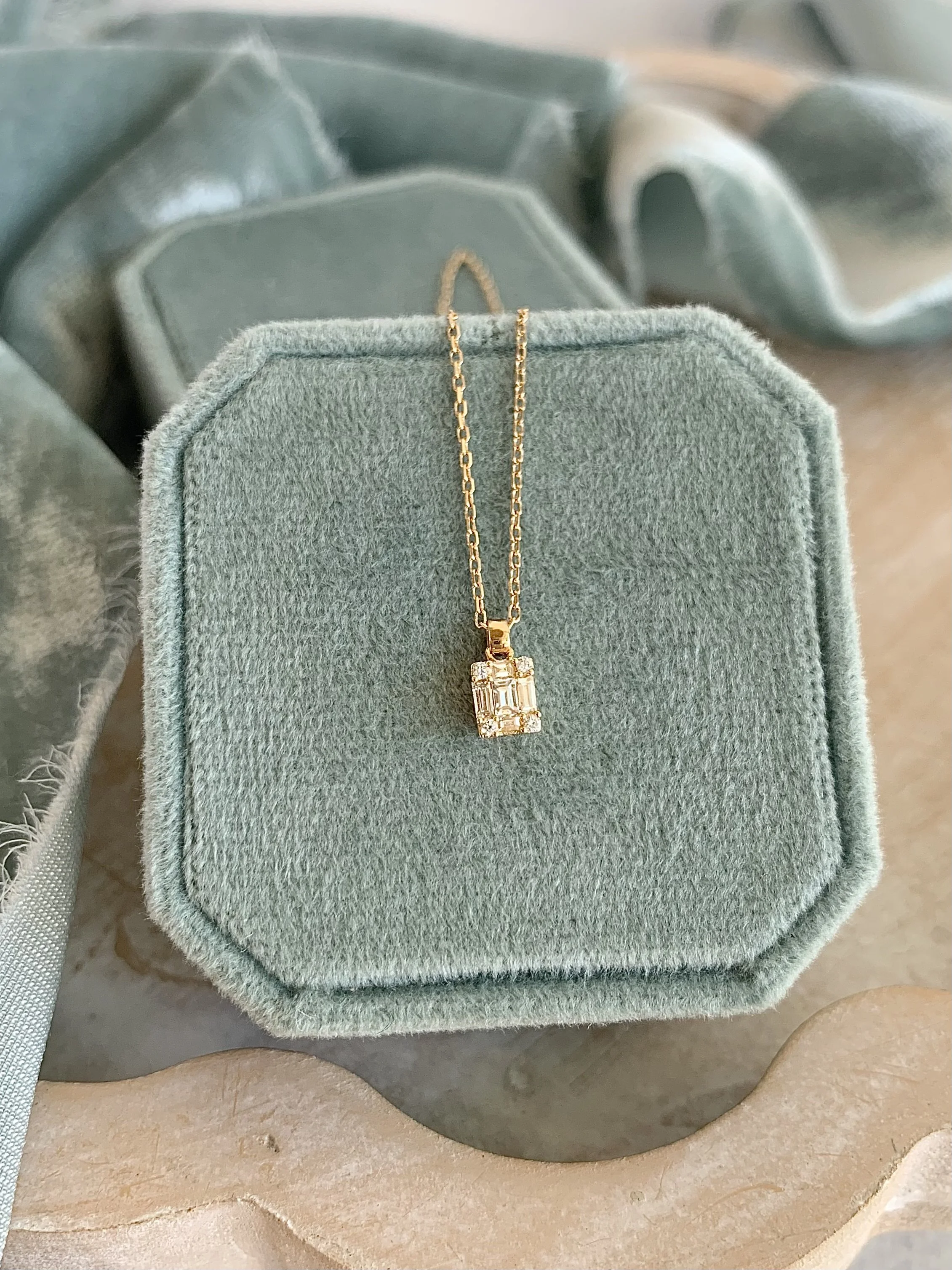 Stacked Diamond 18k Yellow Gold Necklace